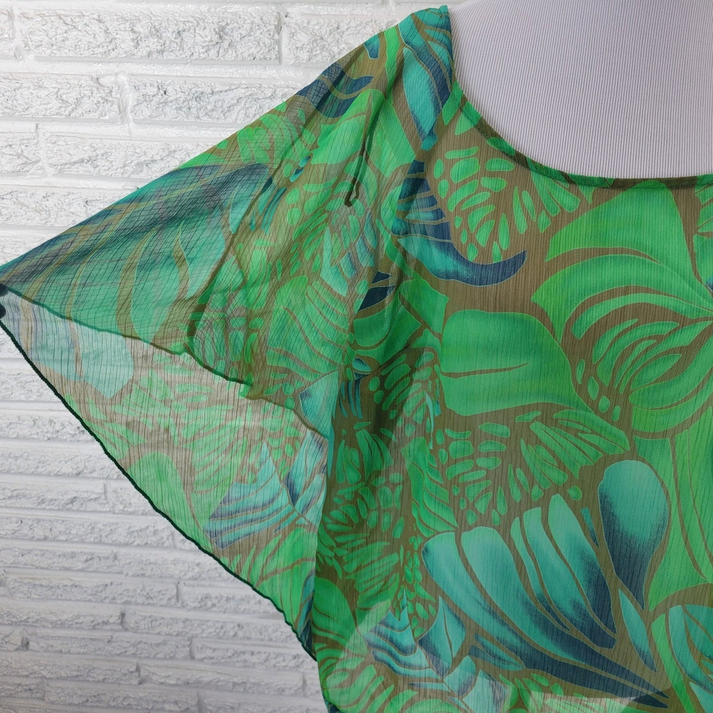 Ashley Stewart Women Top 18 20 Plus Kimono Sleeve Green Floral Sheer Lightweight