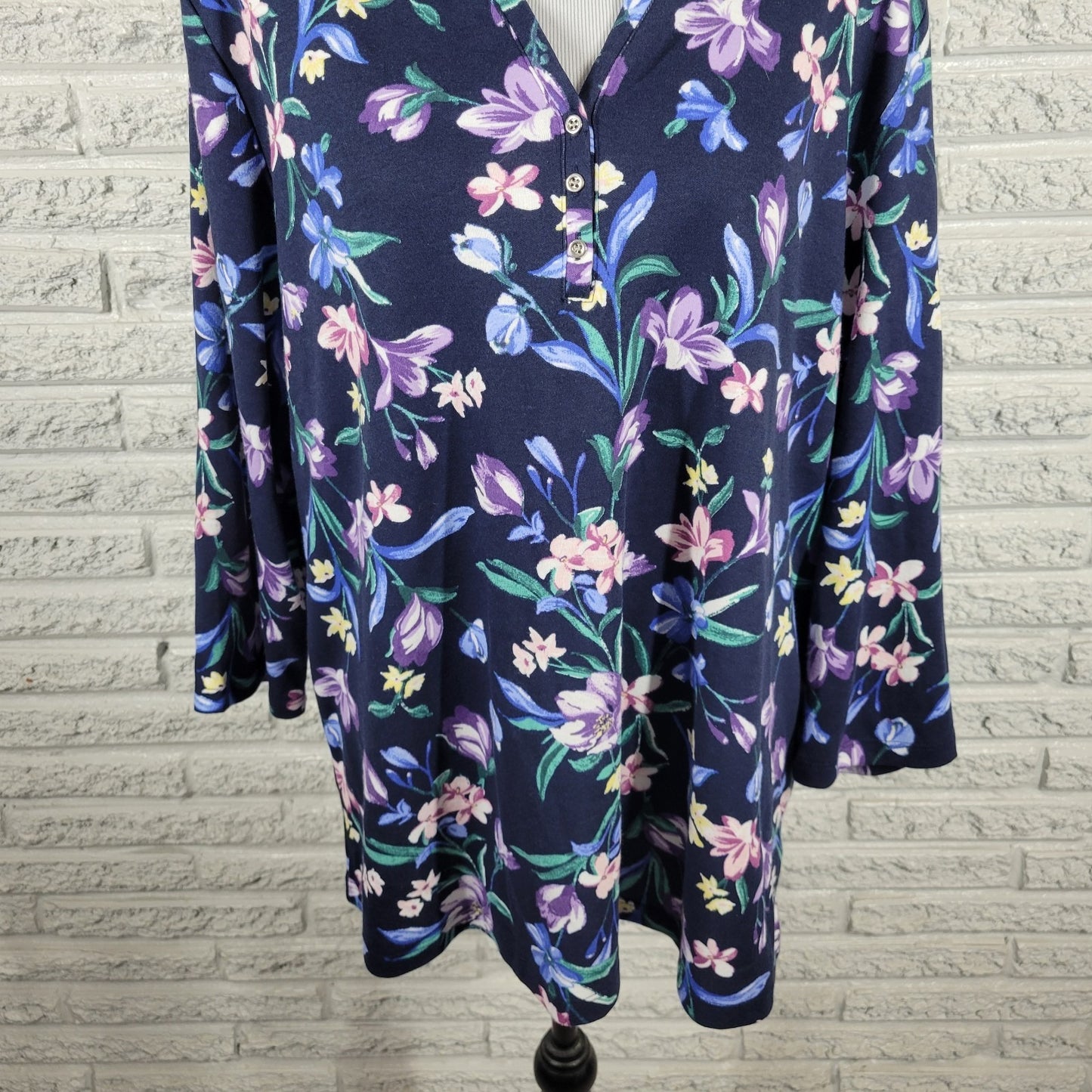 Karen Scott Women Top 2X Plus 3/4 Sleeve Blue Floral Quarter Button Comfy Casual