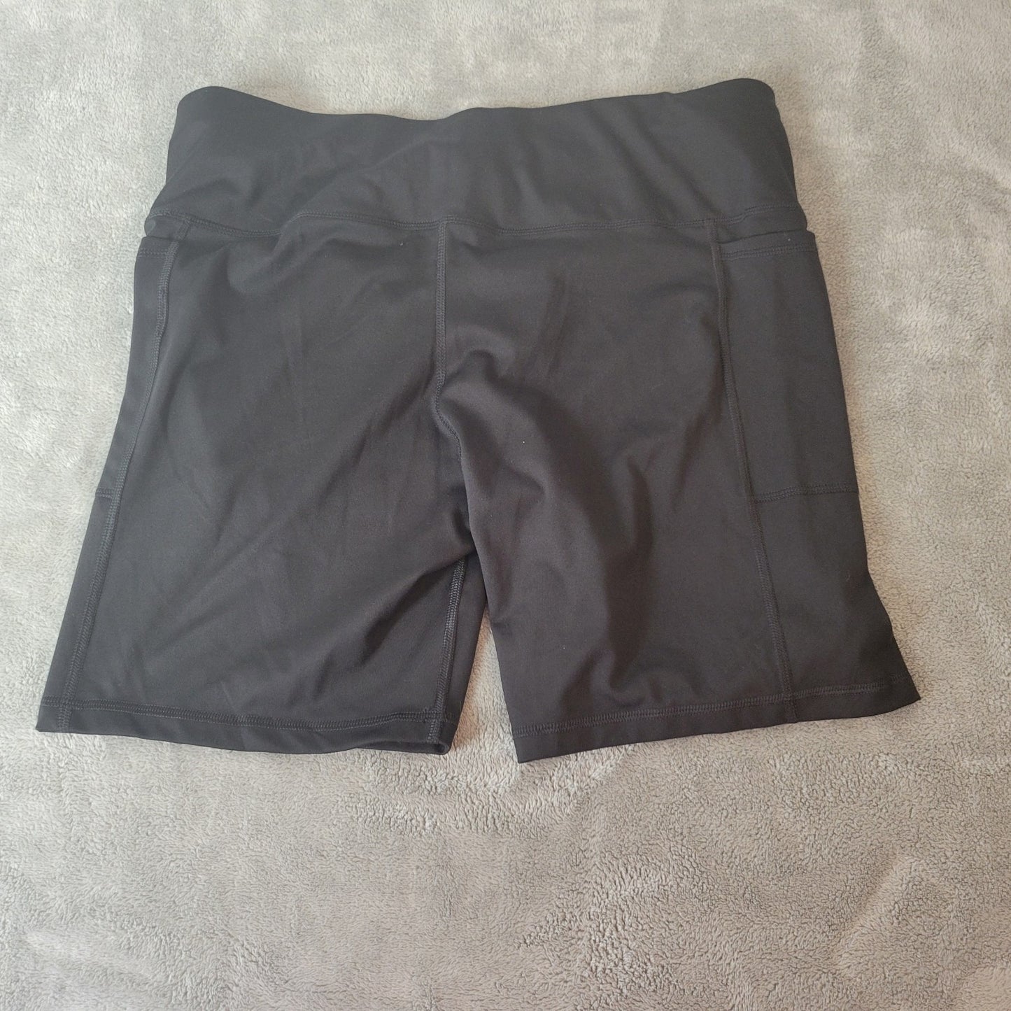Athletic Works Womens Shorts XXL 20 Plus Pull On Black Lightweight Poly Blend