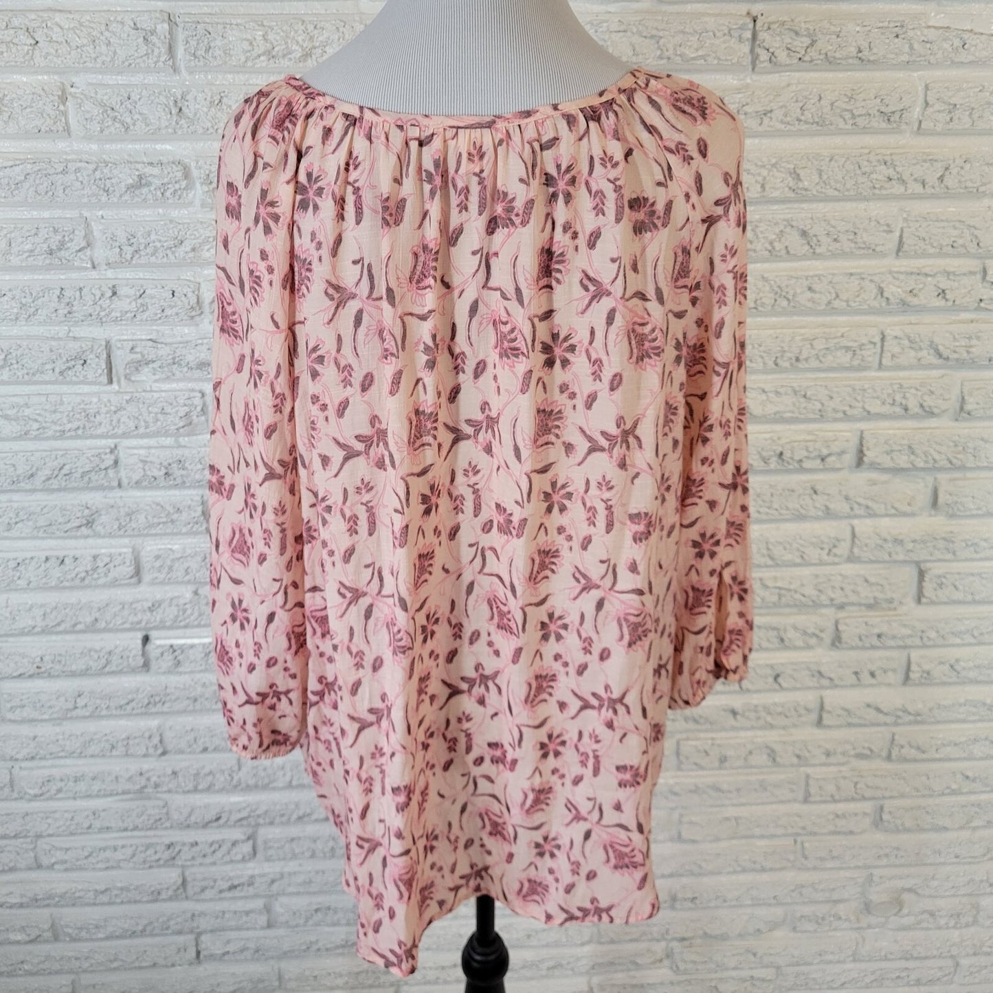 Como Vintage Womens Top XXL Plus Long Sleeve Pink Floral Keyhole Lightweight