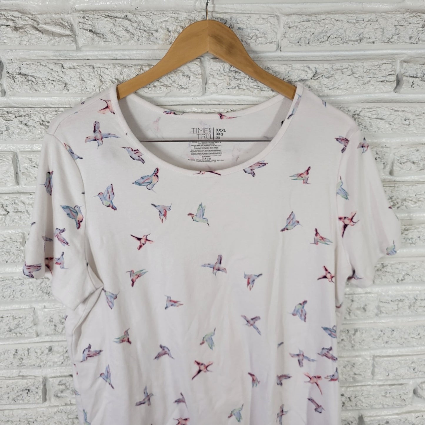 Time Tru Womens Top XXXL 22 Plus Tee Short Sleeve Hummingbirds White Cotton