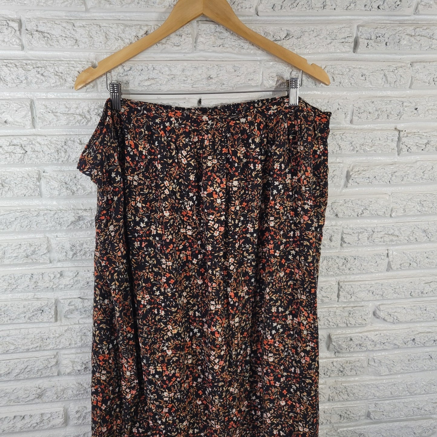 Old Navy 3X A-Line Skirt Black Pink Floral Midi Plus Size Pull-On FLO320E