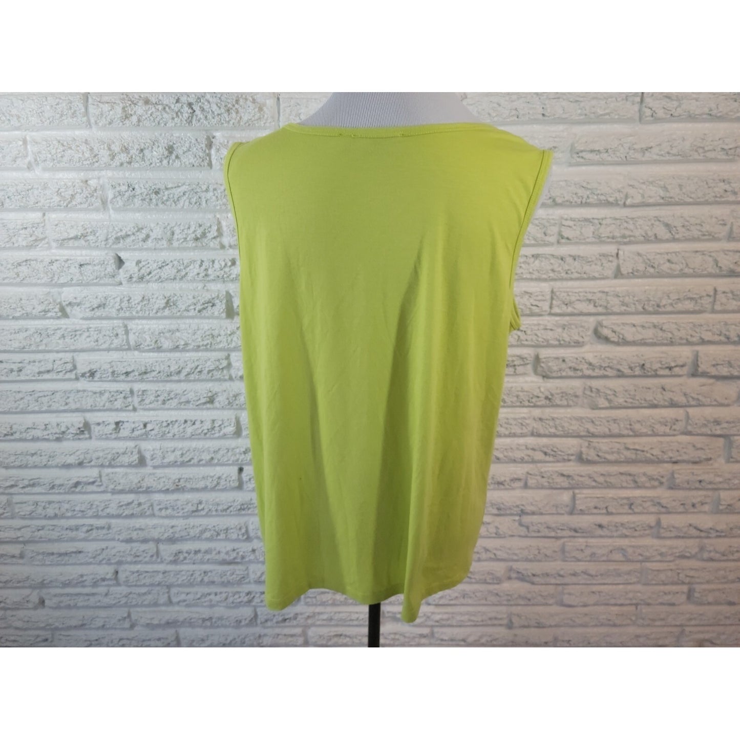 Valerie Stevens Womens Top Extra Large XL Tank Green Beaded Casual Poly Blend