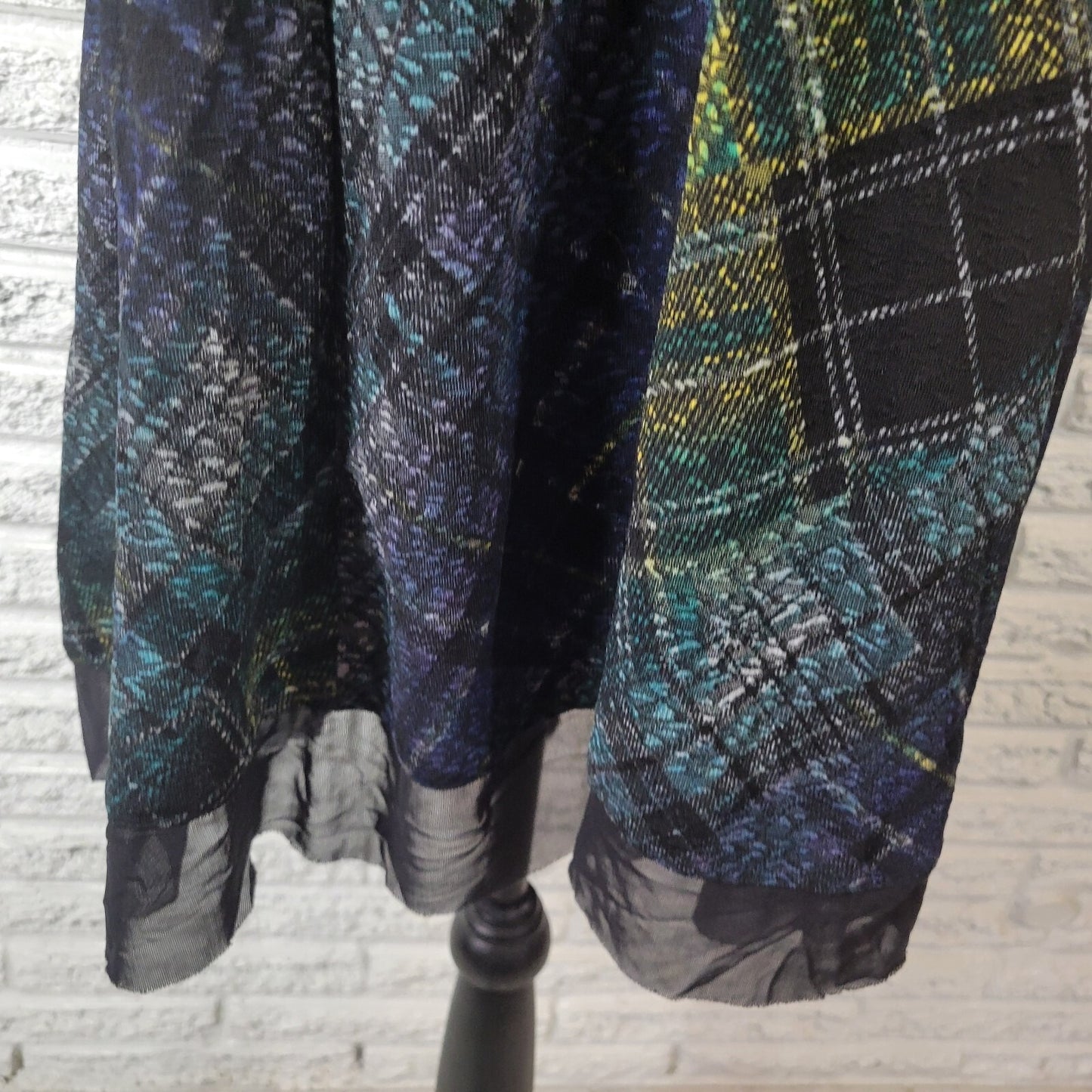 Catherines Womens Top 0X Plus 14 16 Tunic 3/4 Sleeve Mesh Hem Blue Black Plaid