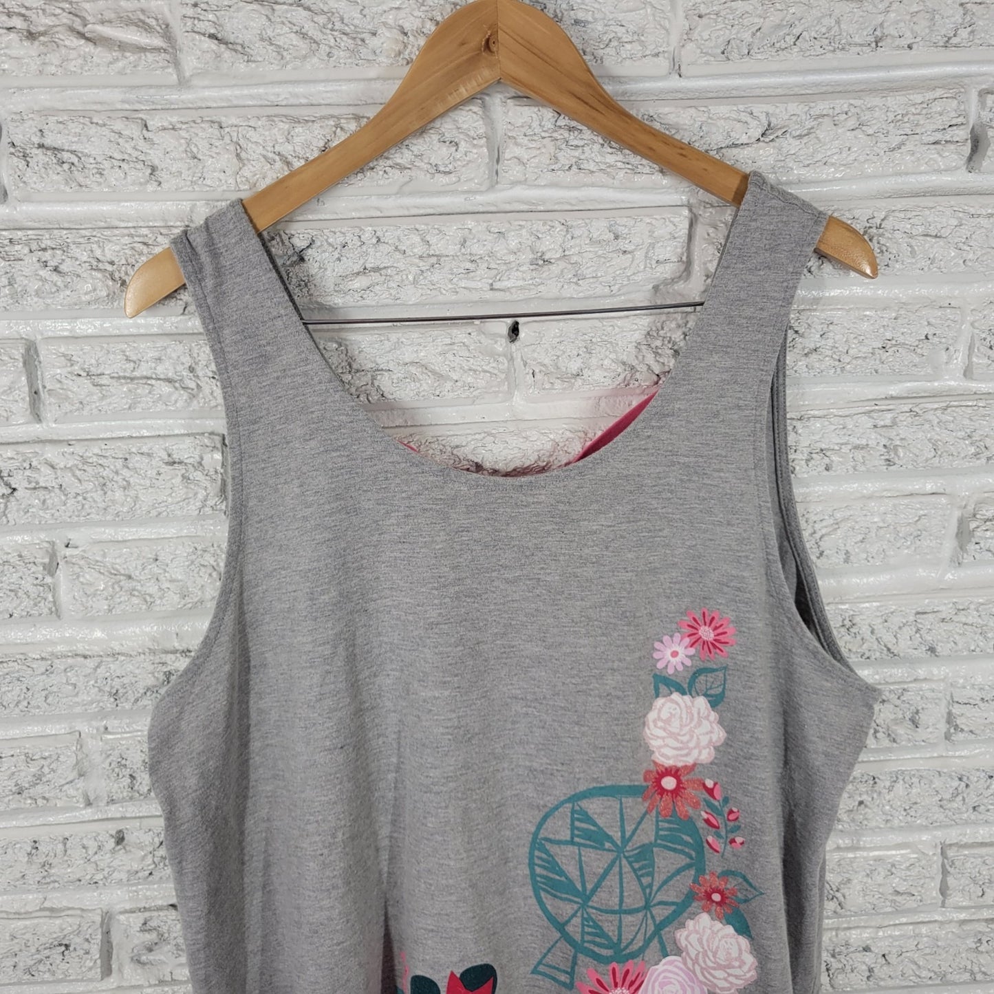 Disney Parks Epcot Flower Garden Festival Womens Top XXL Plus Tank Gray Big Bow