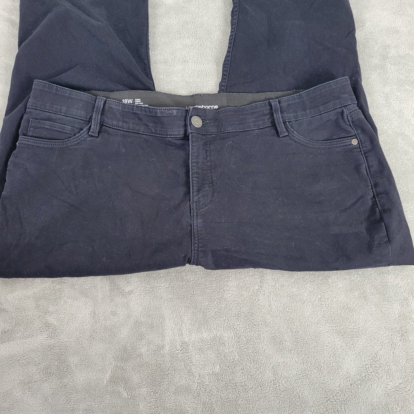 Liz Claiborne Womens Jeans 18W Plus Sara Crop Capri Comfort Indigo Blue Zip Fly