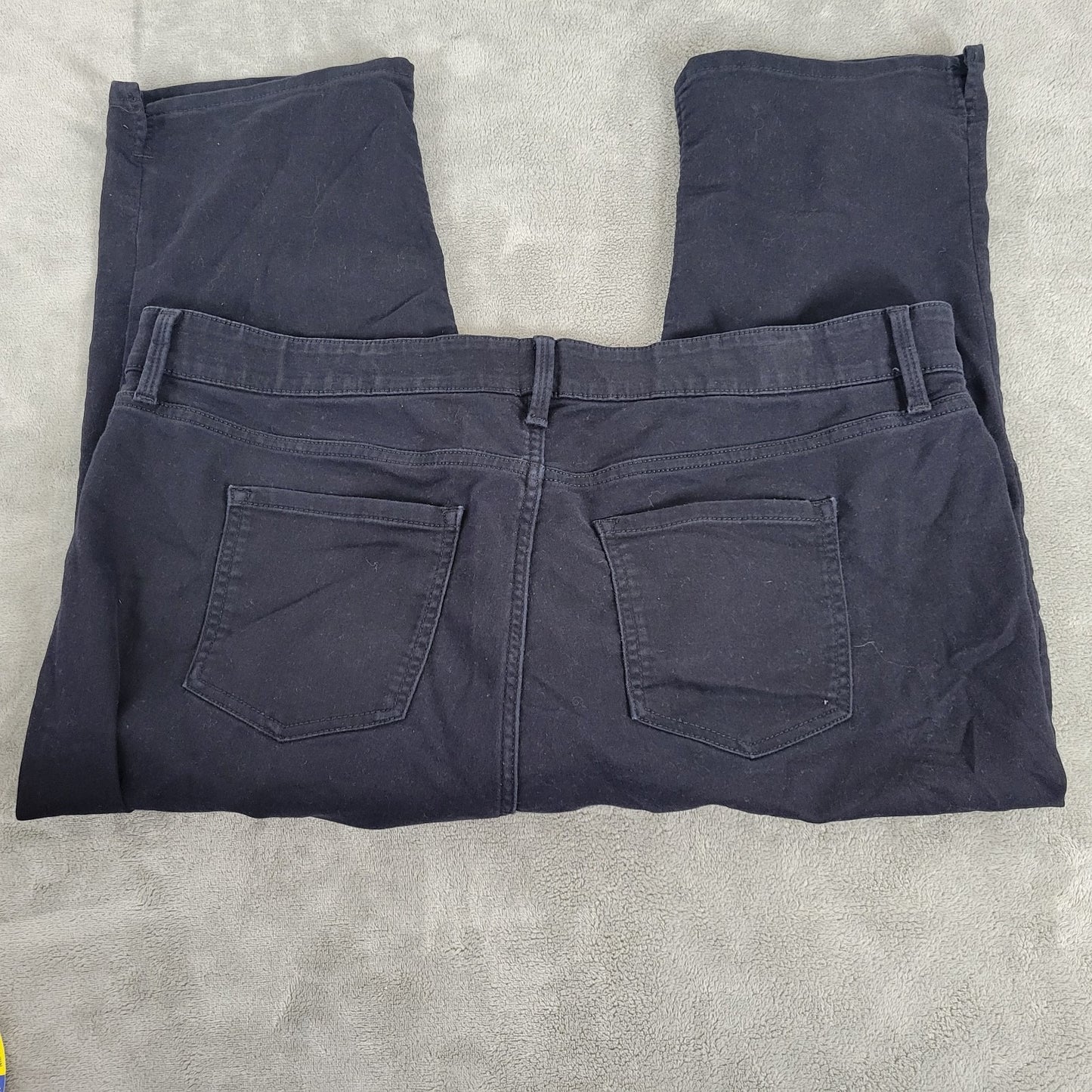 Liz Claiborne Womens Jeans 18W Plus Sara Crop Capri Comfort Indigo Blue Zip Fly