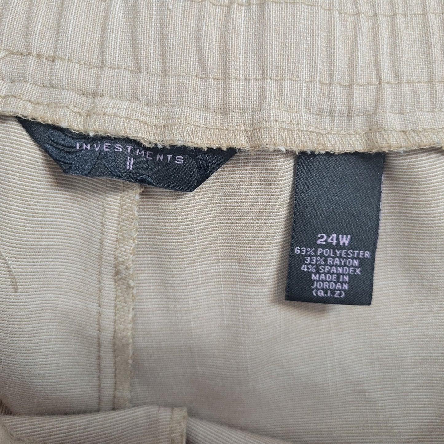 Investments II Women Pants 24W Plus Pull On Straight Leg Beige Poly Blend Office