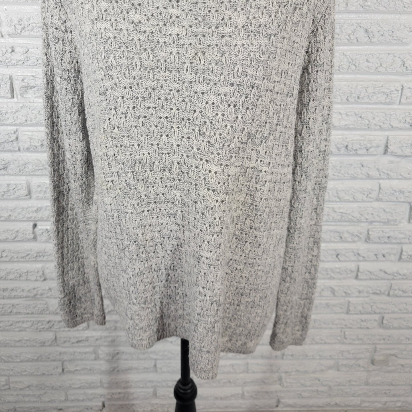 Liz Claiborne Womens Sweater Extra Large XL Long Sleeve Gray Open Knit Casual