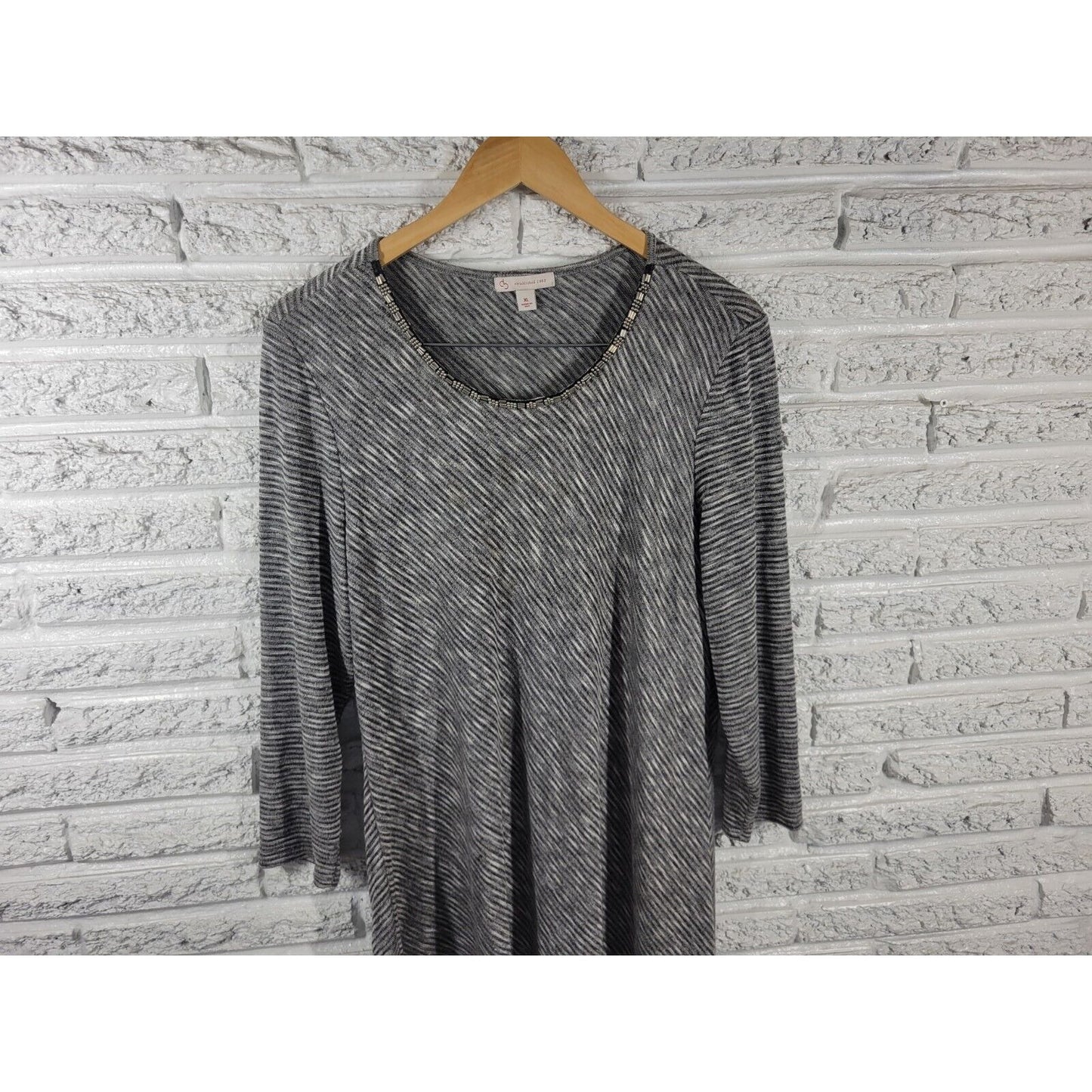 Dress Barn Womens Top Extra Large XL Tunic Knit Black Stripe Asymmetric Beaded