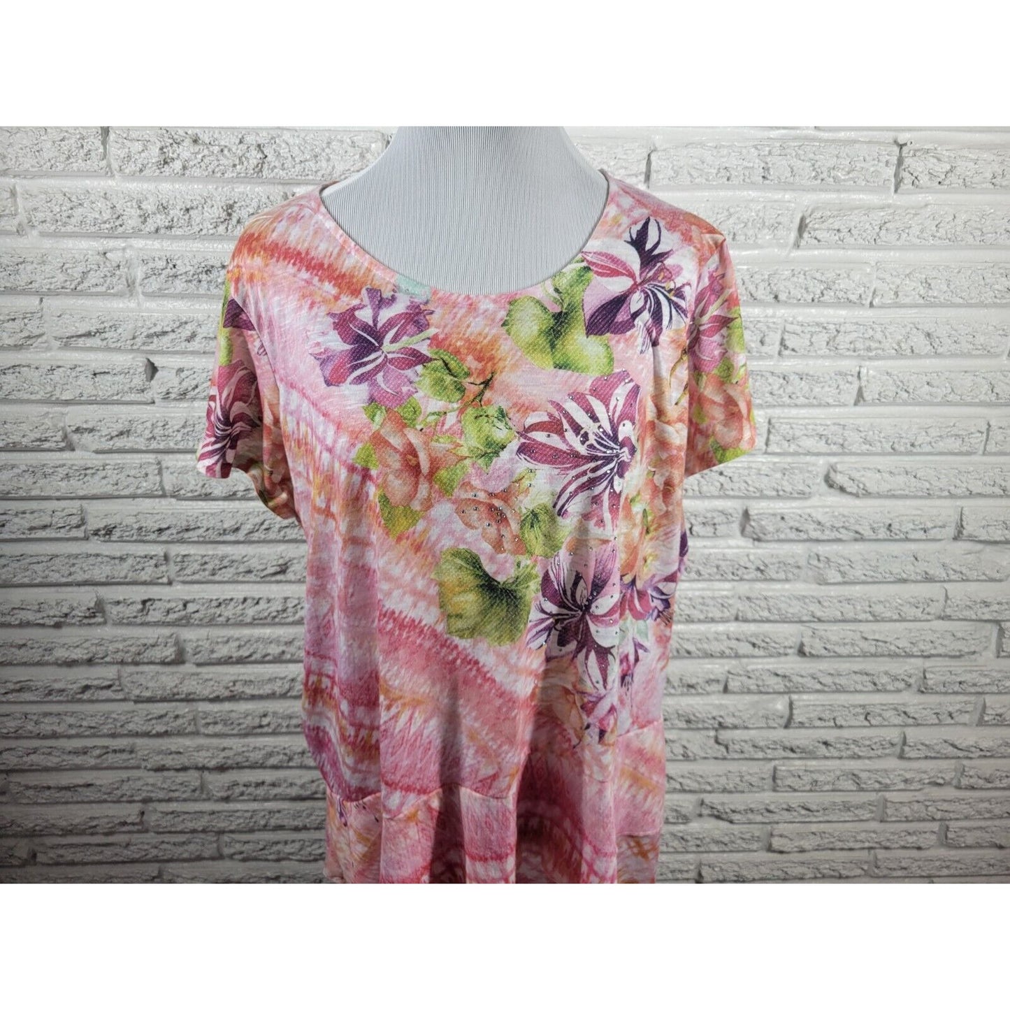 Time Tru Women Top XXL 20 Tee Cap Sleeve Pink Floral Tiered Rhinestone Polyester