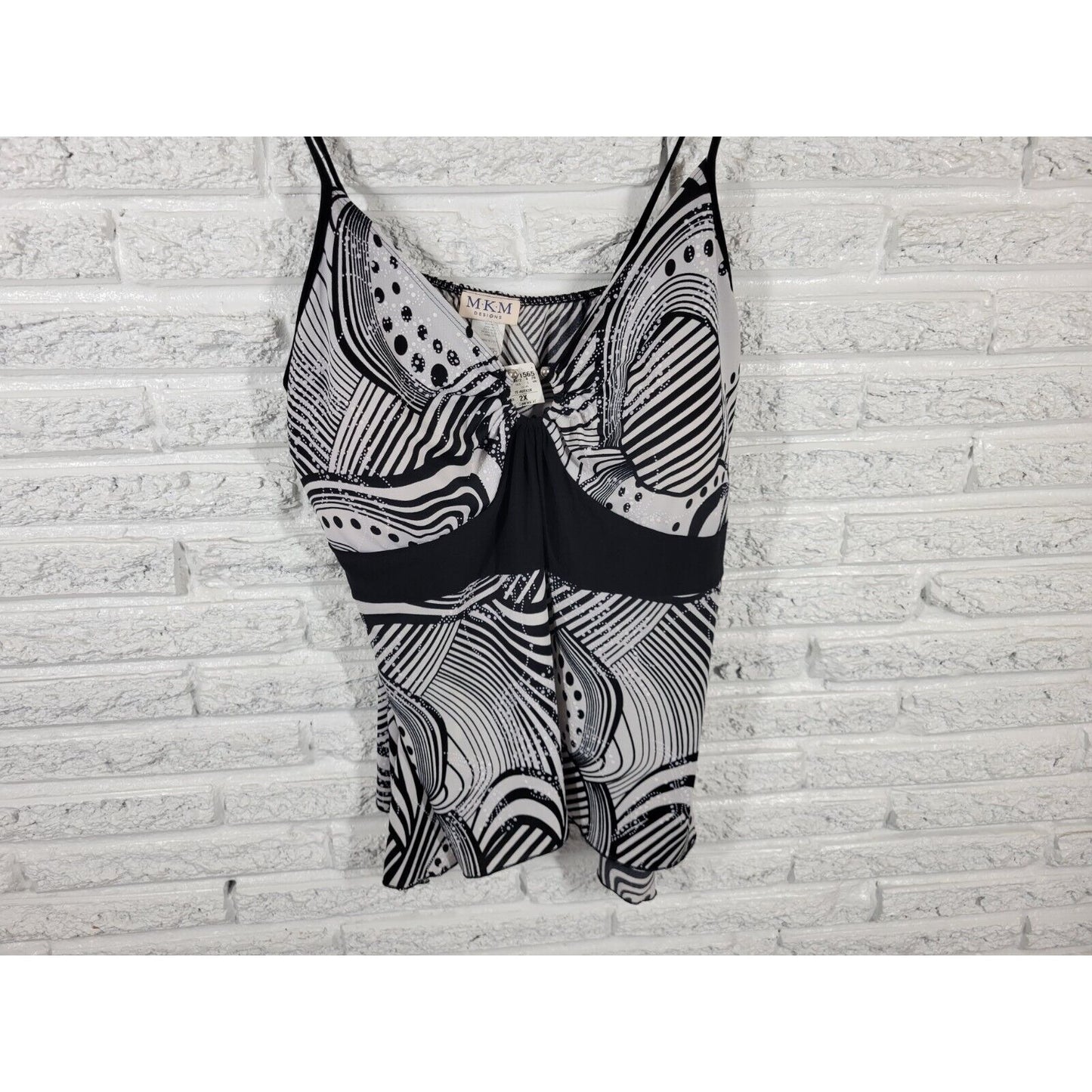 MKM Designs Womens Top 2X Camisole Black Geometric Adjustable Spaghetti Strap