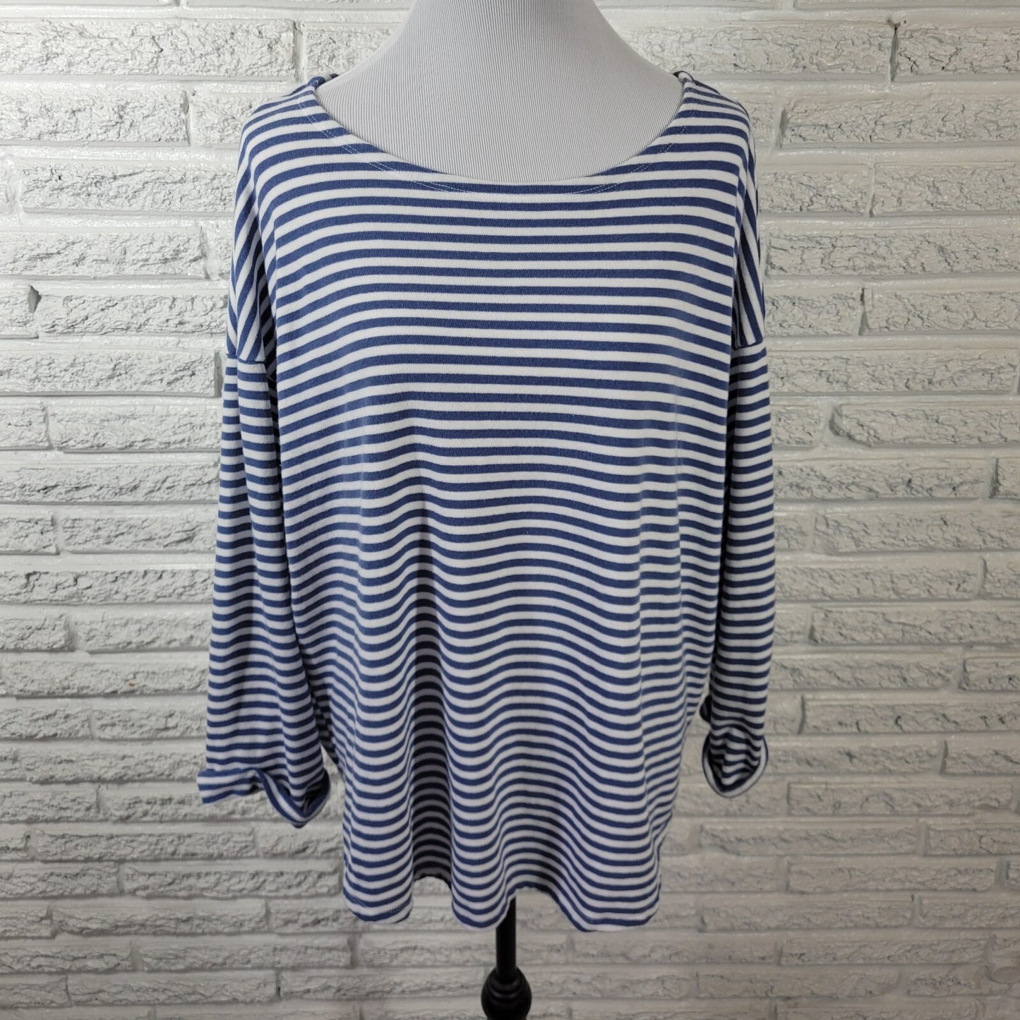 Old Navy Women Top XXL Plus Tee Cuff Sleeve Blue Stripe Cotton Blend Lightweight