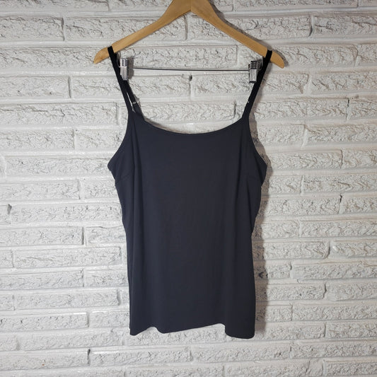 Terra Sky Women Top 1X Plus Camisole Adjustable Spaghetti Strap Black Lighweight