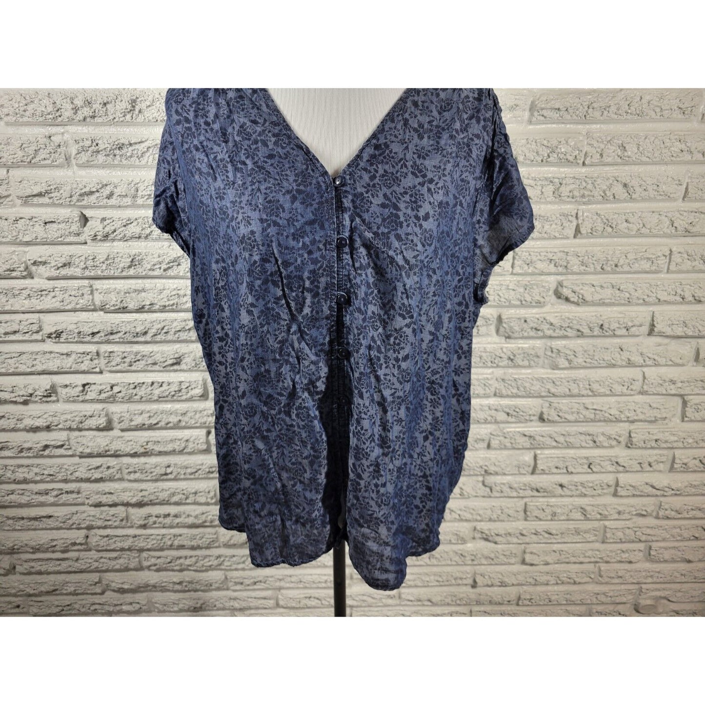 Liz Claiborne Womens Top Extra Large Cap Sleeve Blue Button Up Lightweight