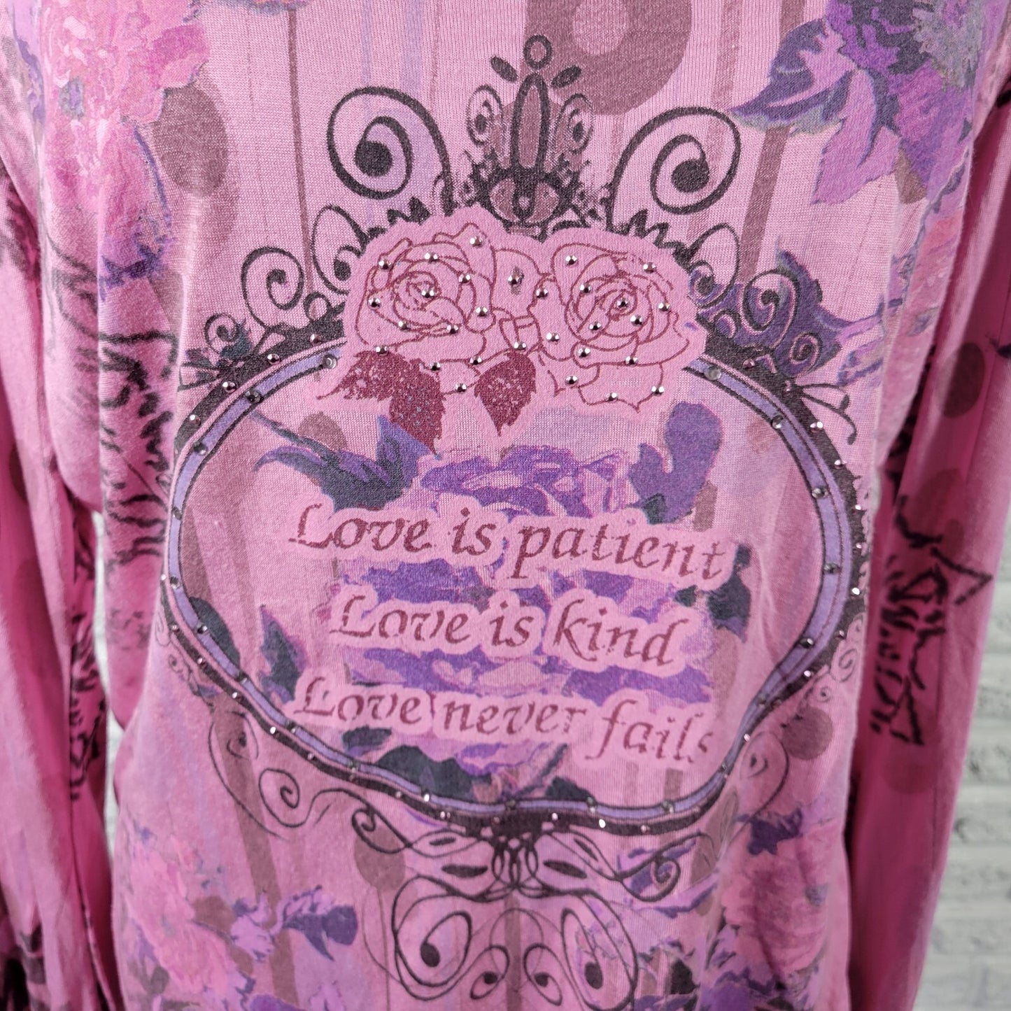 Vintage Suzie Womens Top Extra Large XL Pink Love Patient Kind Never Fails Studs