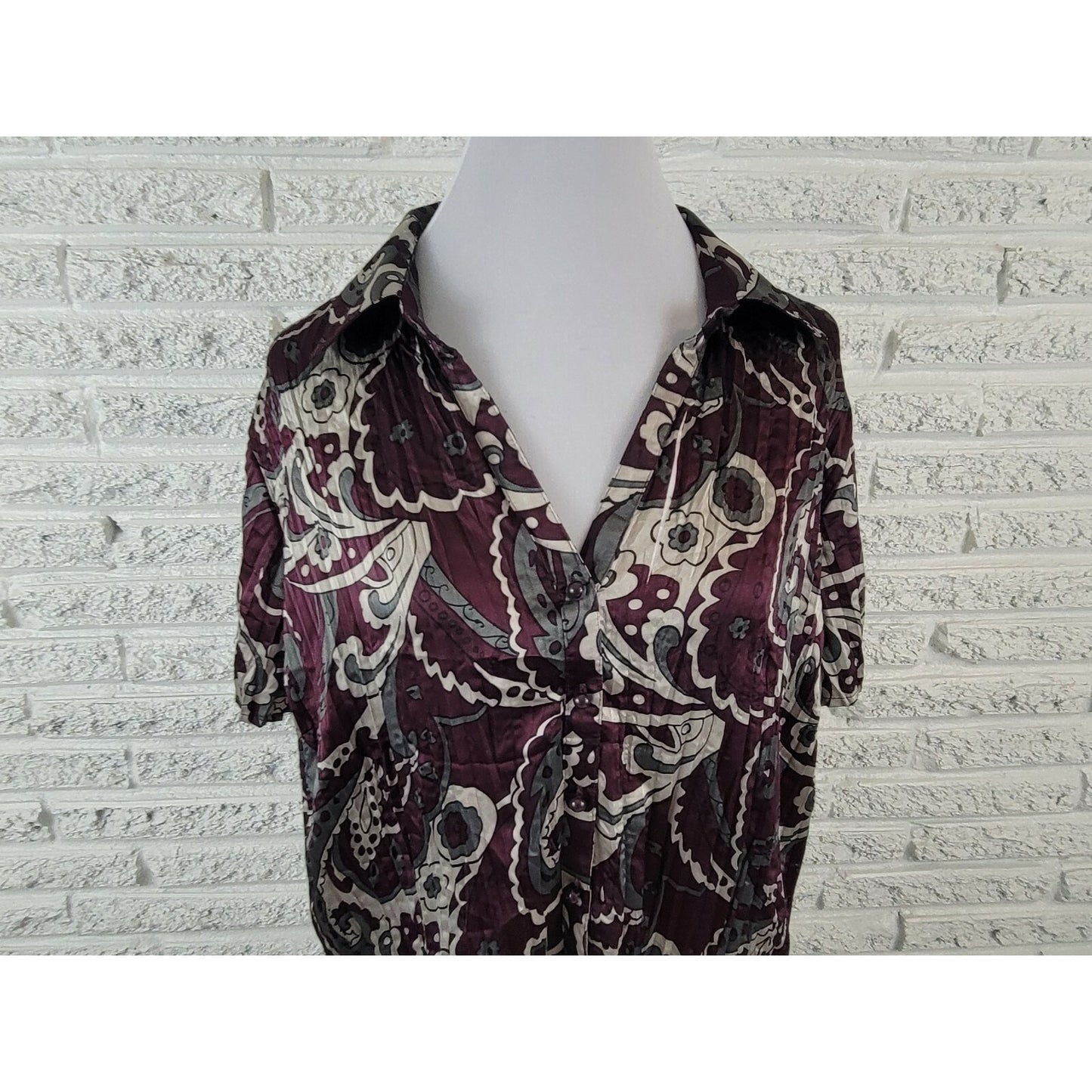 Lane Bryant Womens Top 22 24 Plus Button Up VNeck Purple Paisley Crinkle Office