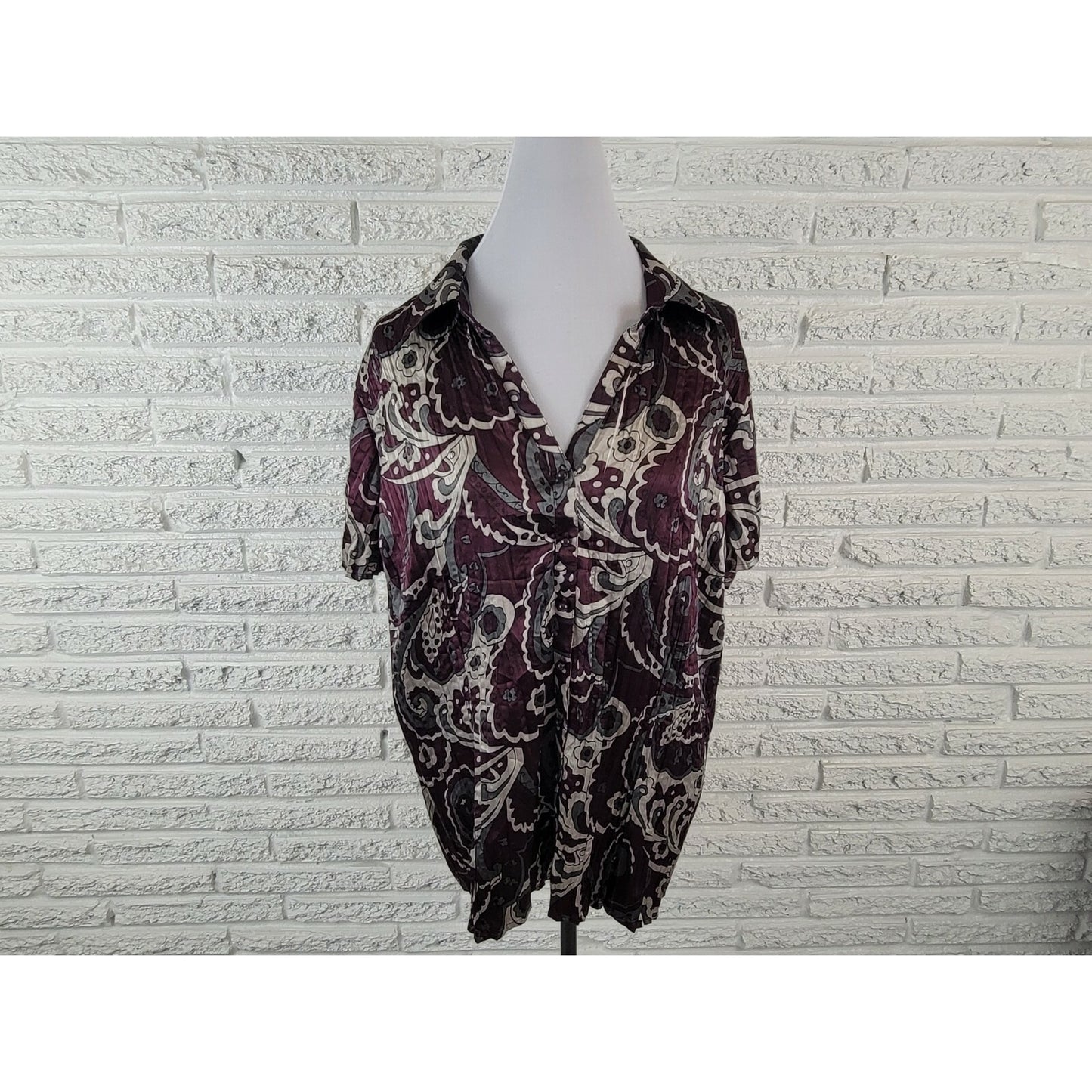 Lane Bryant Womens Top 22 24 Plus Button Up VNeck Purple Paisley Crinkle Office