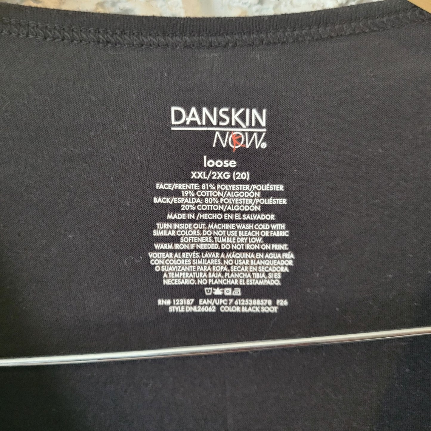 Danskin Now Loose Womens XXL Plus Tee Sleeveless Peace Love Sweat Active Black