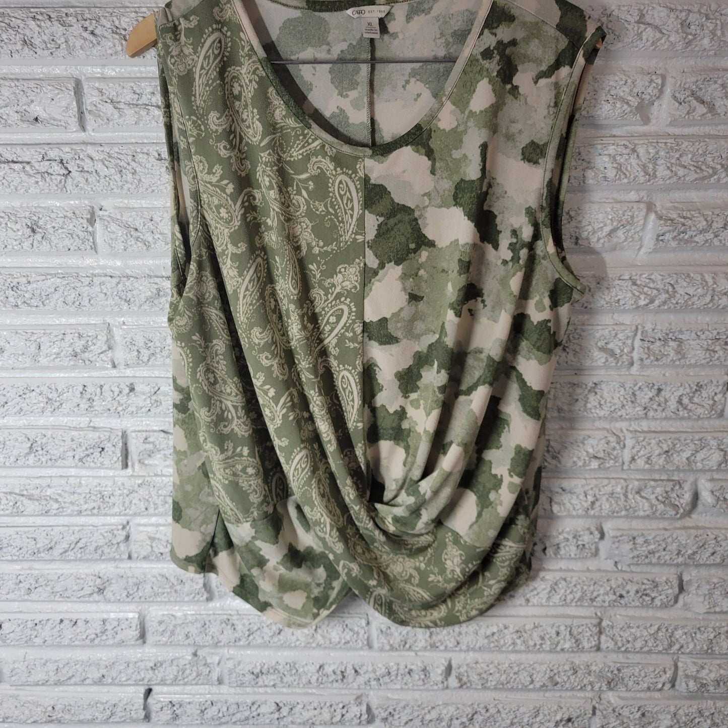 Cato Est 1946 Womens Top XL Sleeveless Green Paisley Lightweight Draped Hem