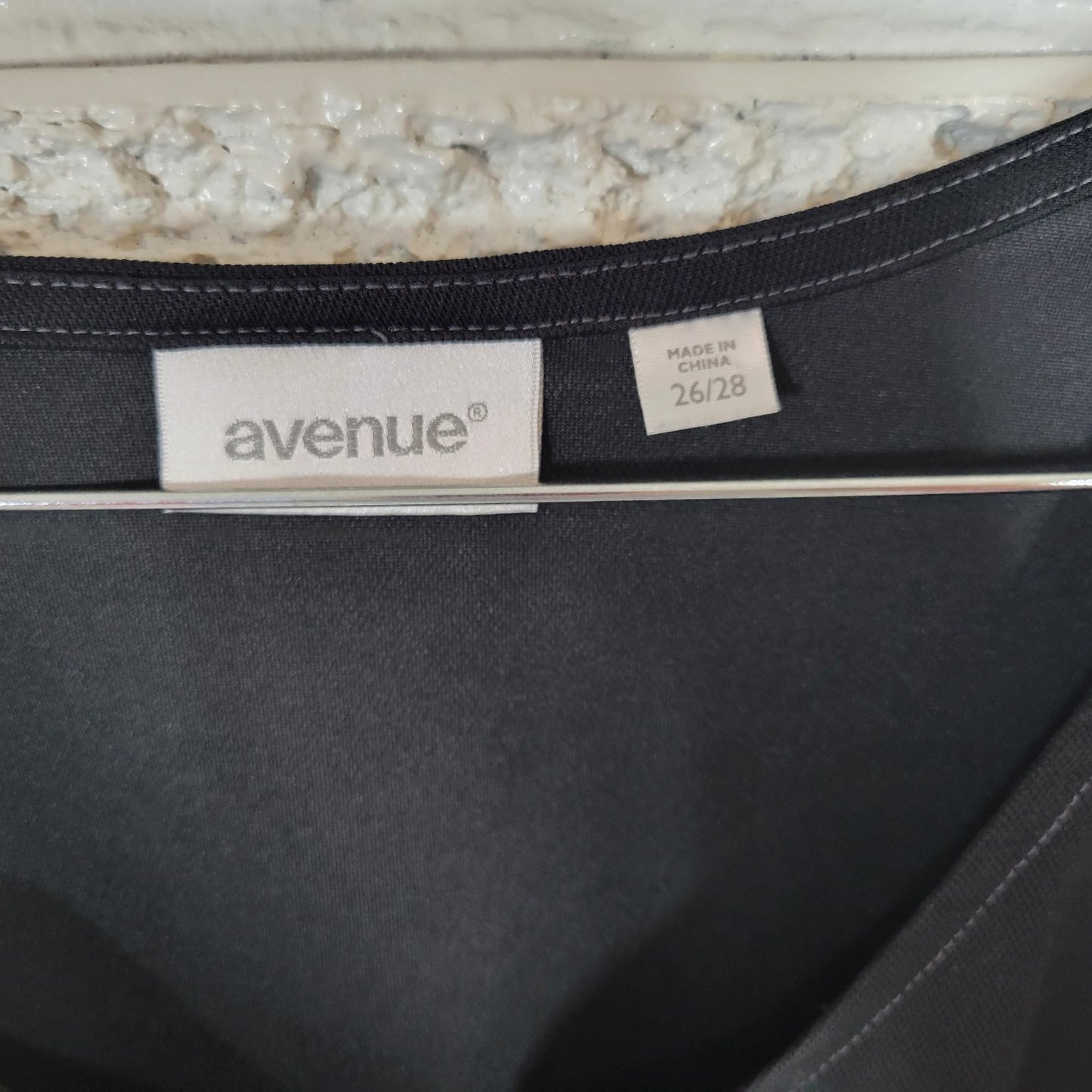 Avenue Womens Top 26 28 Plus Tank Shell Black Polyester Lightweight Sheer Office