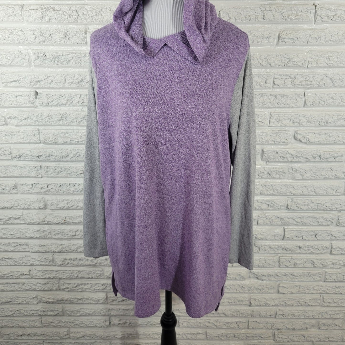 Bobbie Brooks Womens Top 2X Plus Hoodie Lightweight Lavender Soft Slit Comfy