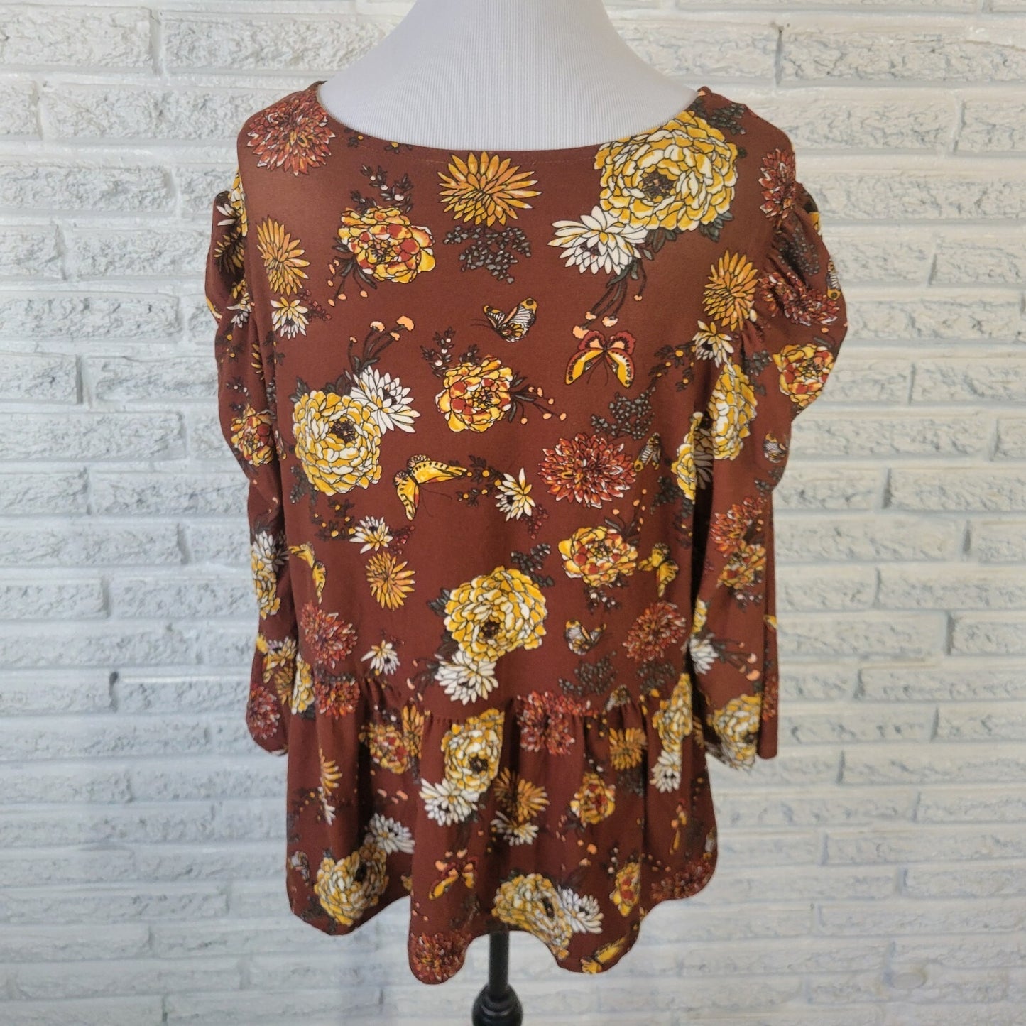 Kristin Nicole Womens Top 1X Plus 3/4 Sleeve Brown Floral Poly Blend Lightweight