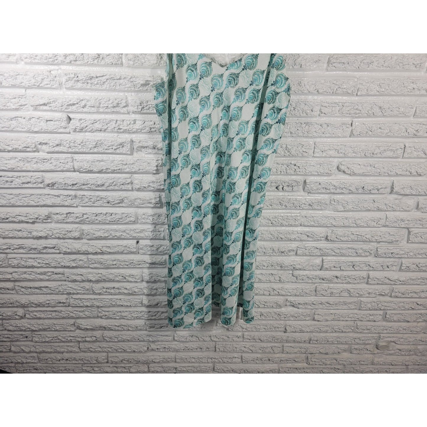 Cabernet Women's XL Nightgown Chemise V-Neck Spaghetti Strap Blue Geometric