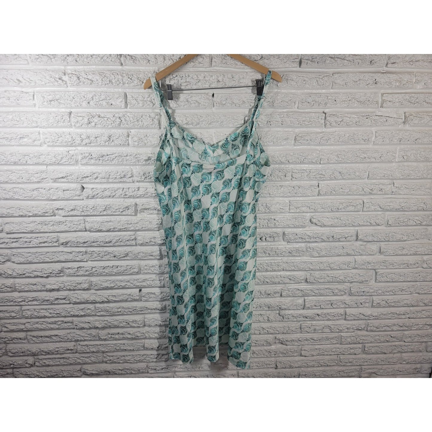 Cabernet Women's XL Nightgown Chemise V-Neck Spaghetti Strap Blue Geometric