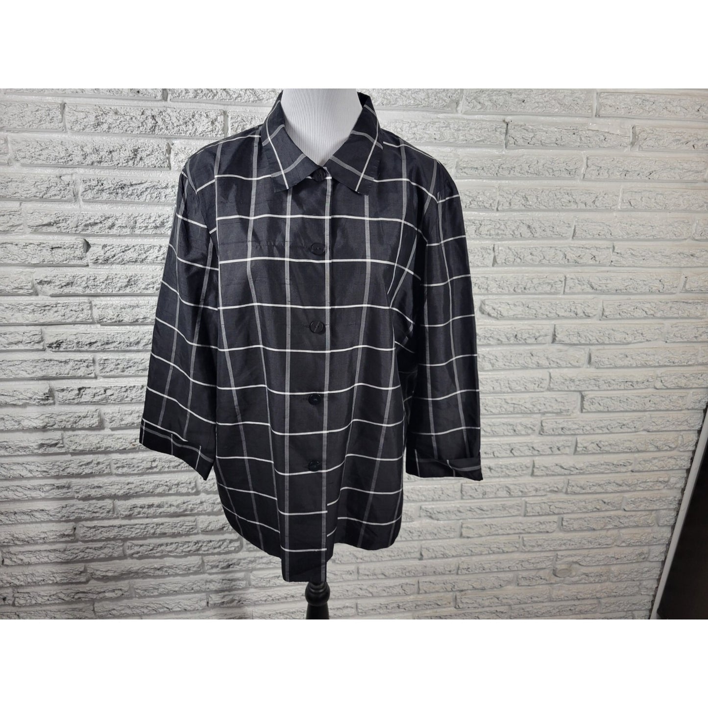 Dress Barn Womens Top 2X Plus Silk Cuff Sleeve Black Plaid Collar Button Up