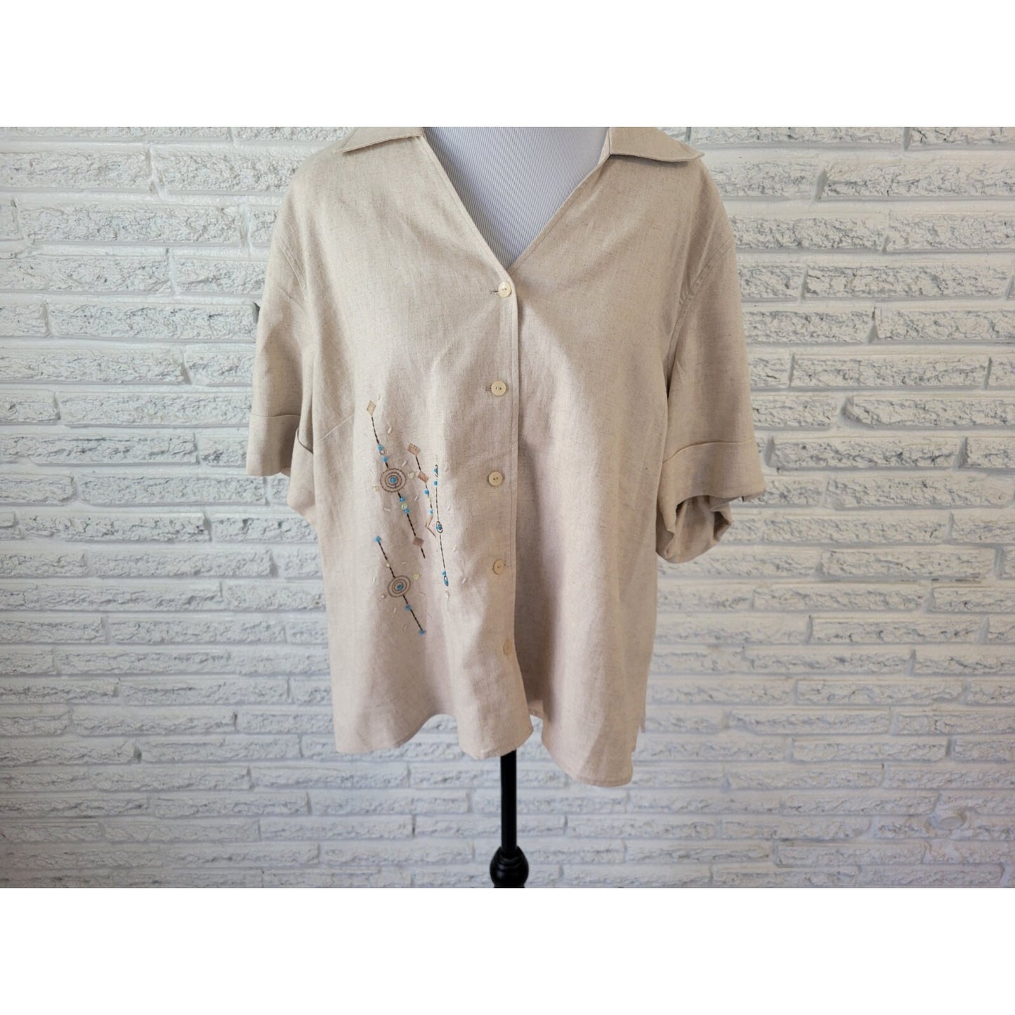 Requirements Petite Womens Shirt 2XWP Roll Tab Sleeve Button Up Embroider Beaded