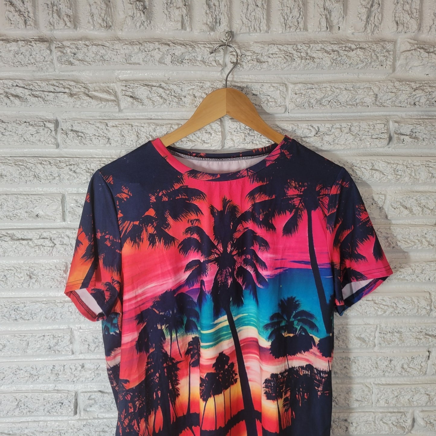 Womens Top XXL Plus Tee Short Sleeve Pink Blue Vacation Beach Scape Tropical
