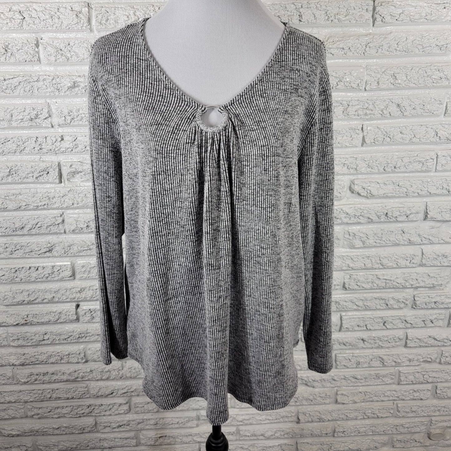 Ruby Rd Womens Sweater XL Long Sleeve Gray Ribbed Keyhole Casual Travel Comfy