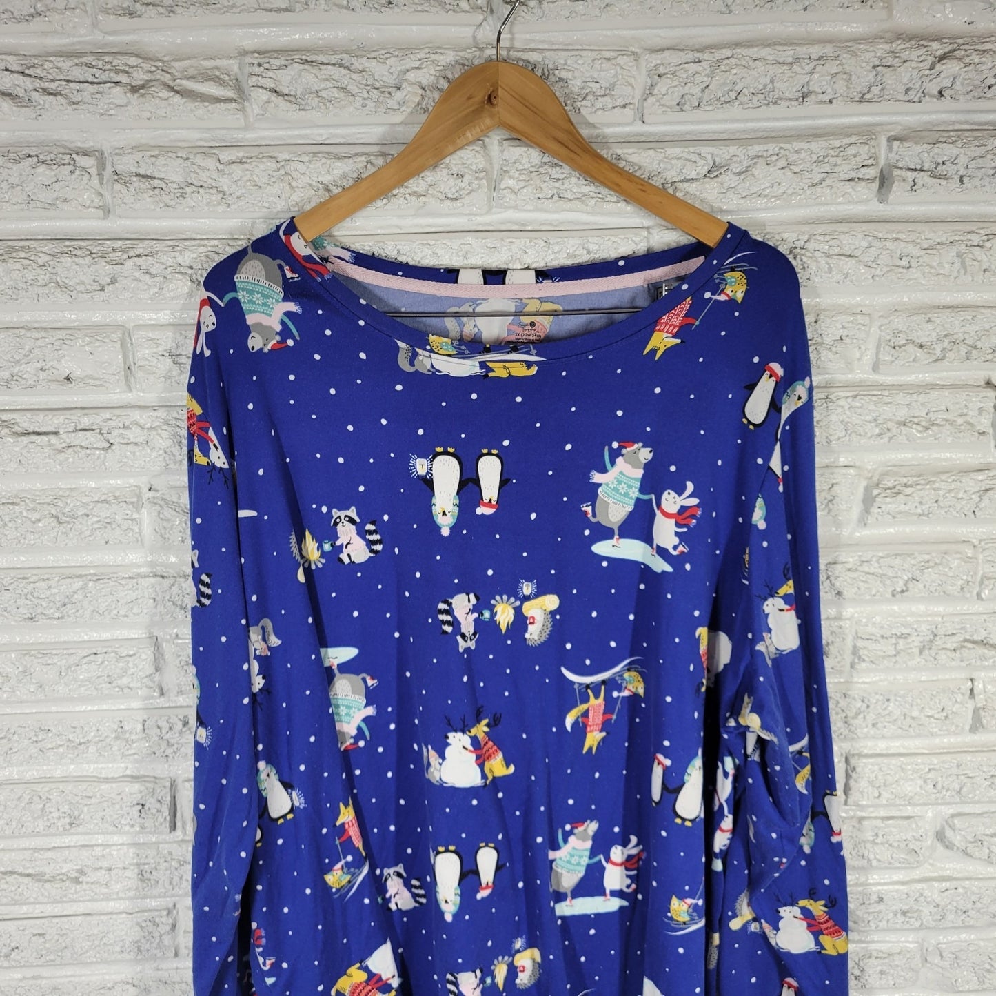 Secret Treasures Womens Pajama Top 3X Plus Poly Blend Blue Animals Winter Comfy