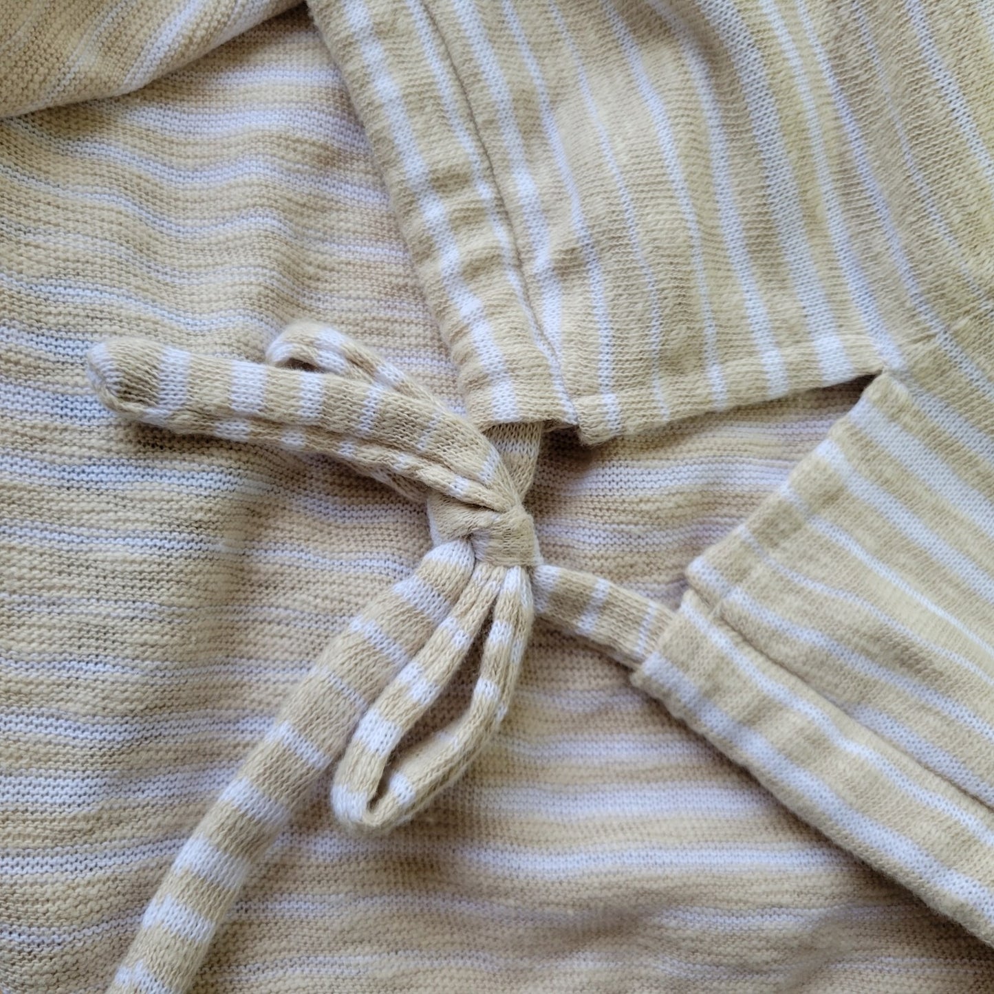 Liz Claiborne Womens Top Extra Large XL Knit Short Sleeve Tied Hem Beige Stripe