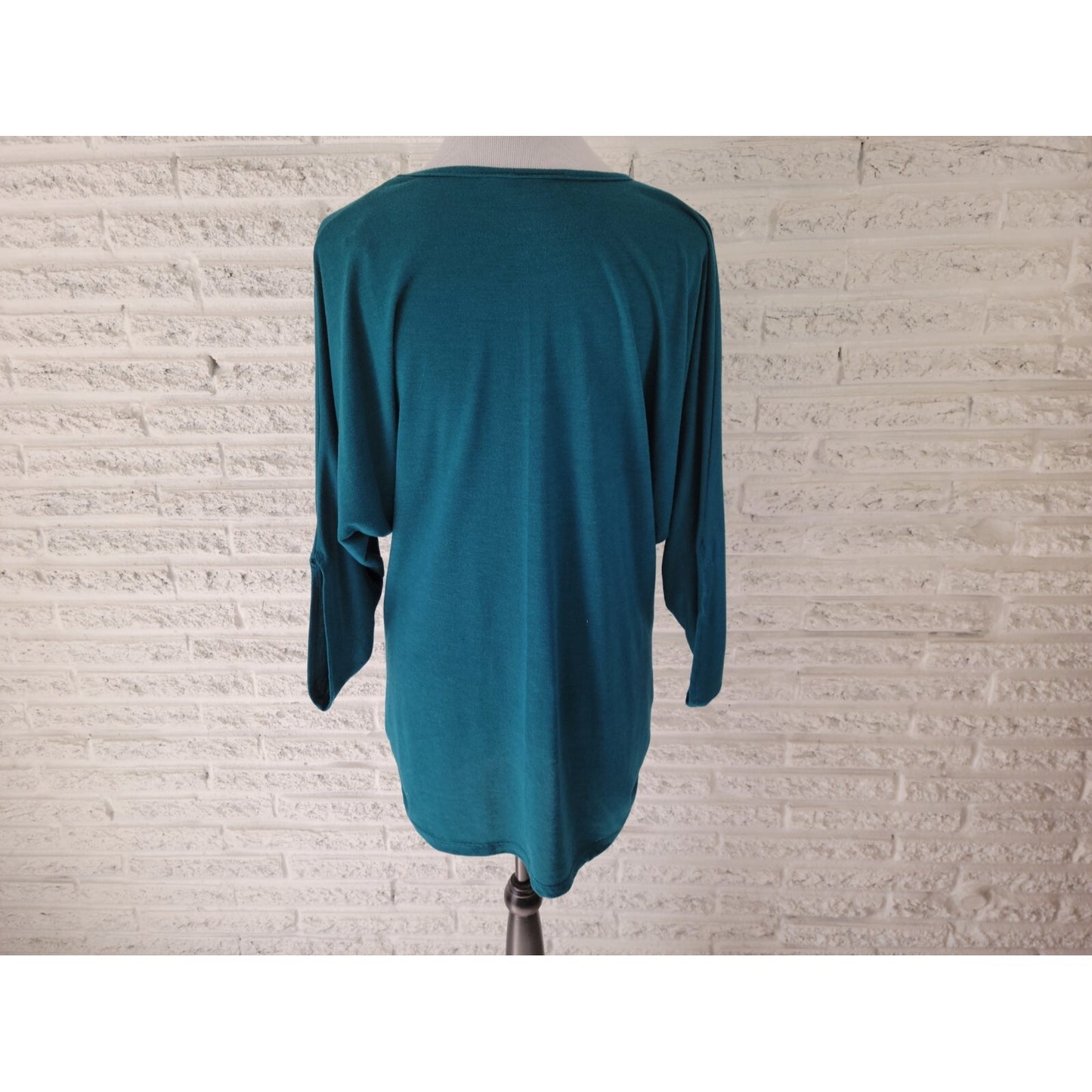 Erica Brooke Women's 22 Plus Size Tunic Top Blouse Blue Geometric Ruched