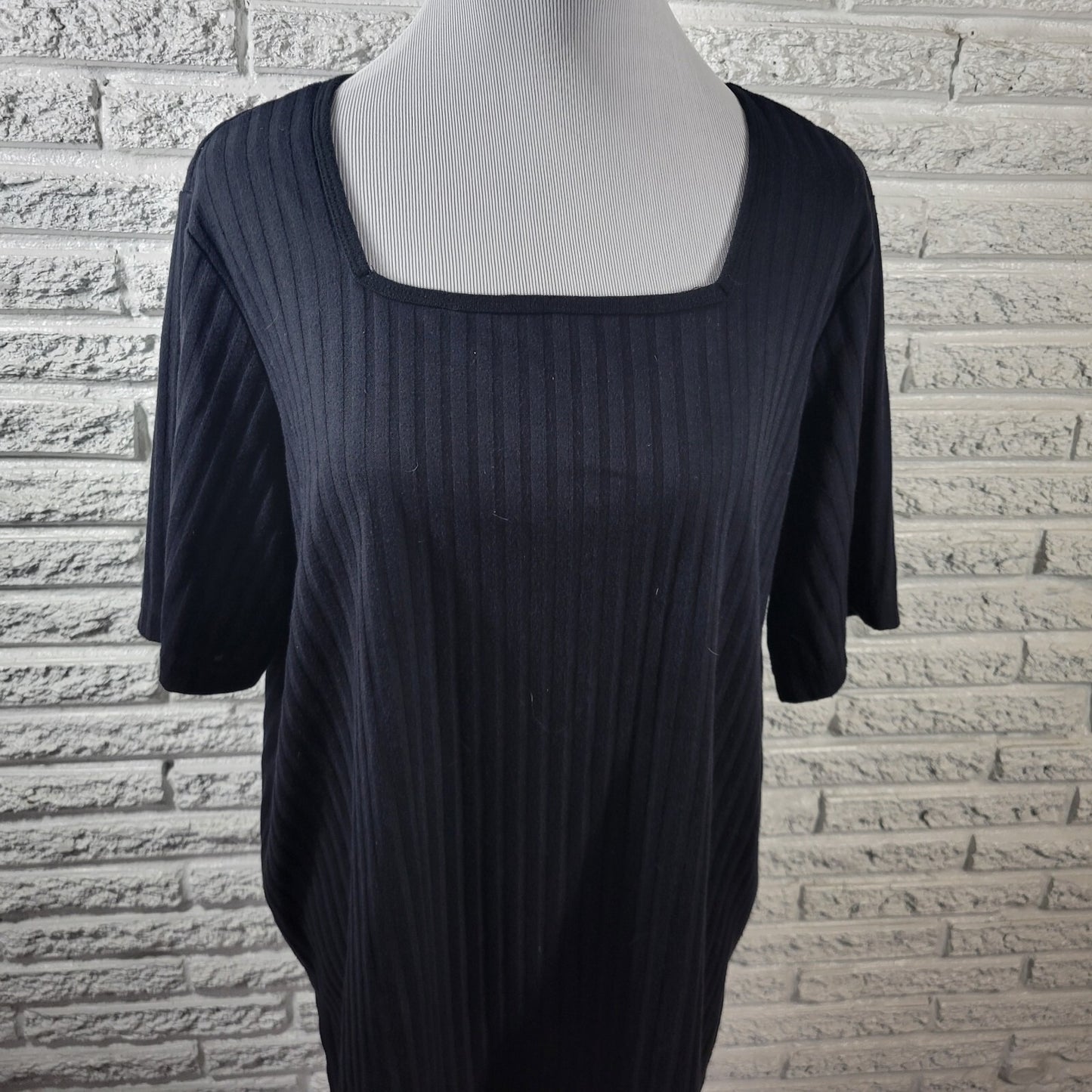 Roamans Womens Top 1X Plus Short Sleeve Black Knit Poly Blend Comfy Casual
