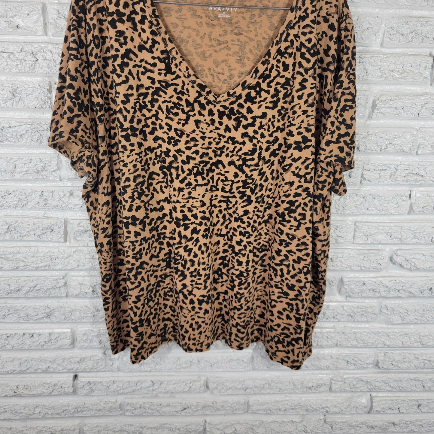 Ava Viv Womens Top 3X Plus Tee Short Sleeve Tan Animal Print Comfy Cotton Casual