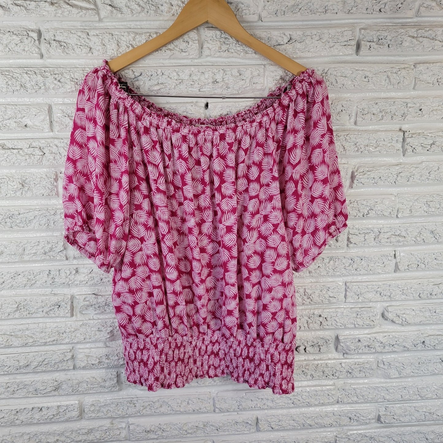 Michael Kors 1X Plus Pink White Leaf Peplum Blouse 100% Cotton Boat Neck Frilly