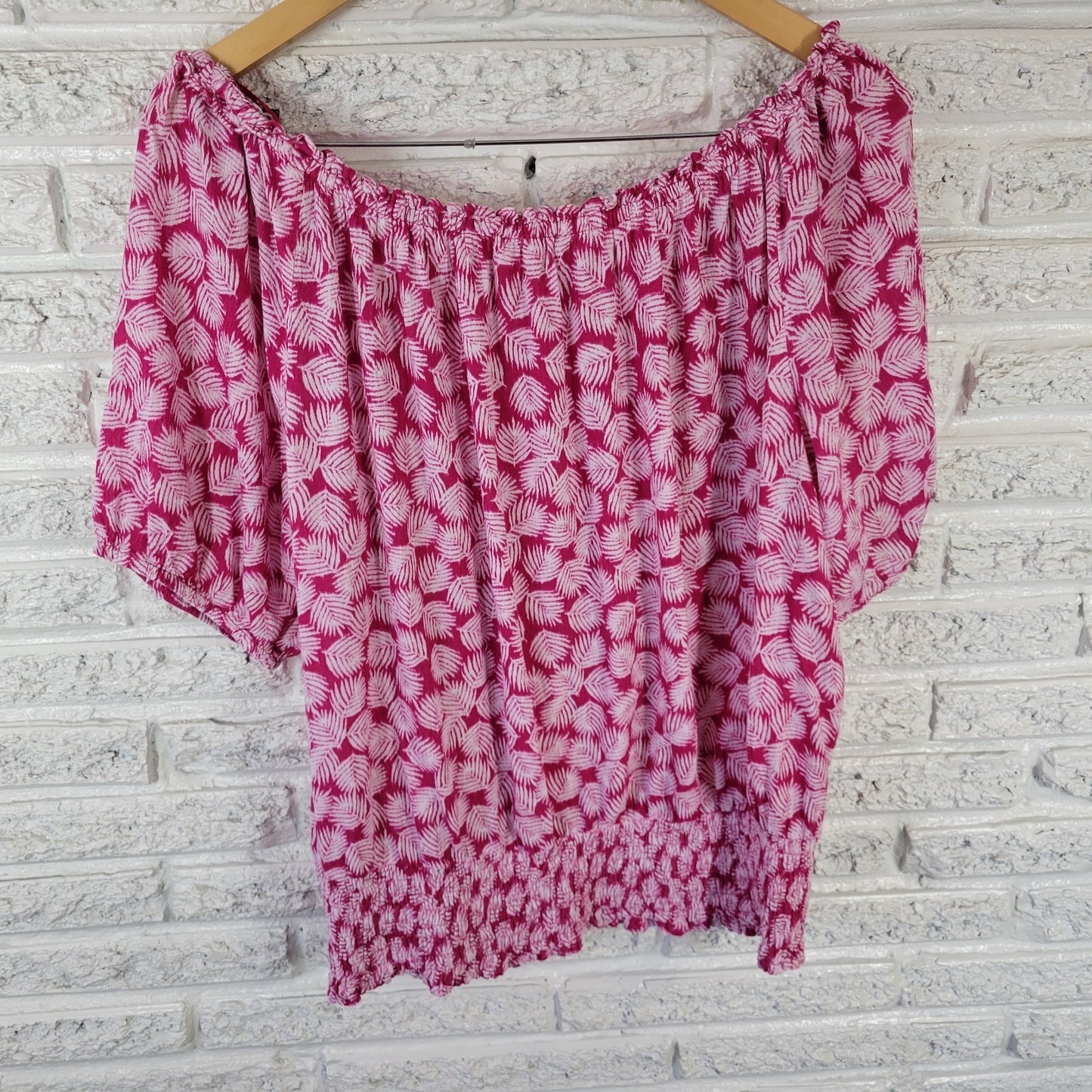 Michael Kors 1X Plus Pink White Leaf Peplum Blouse 100% Cotton Boat Neck Frilly