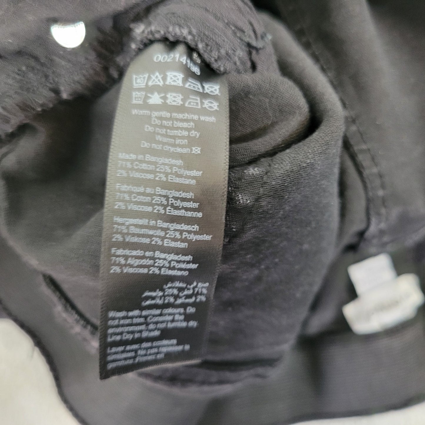 Avenue Womens Shorts 28 Plus Black Denim Jeans Comfy DISTRESSED Cotton Blend Zip