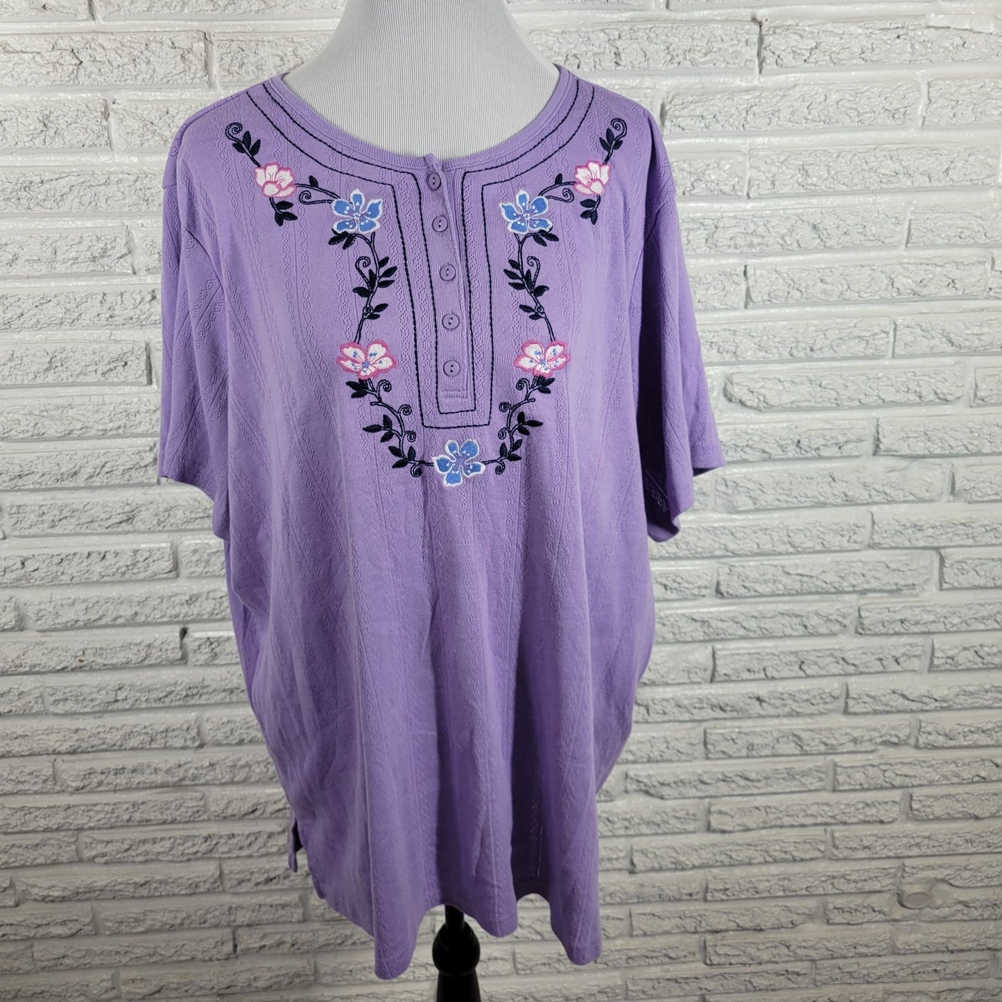 Woman Within Women Top 2X Plus Knit Short Sleeve Purple Embroidered Eyelet Comfy