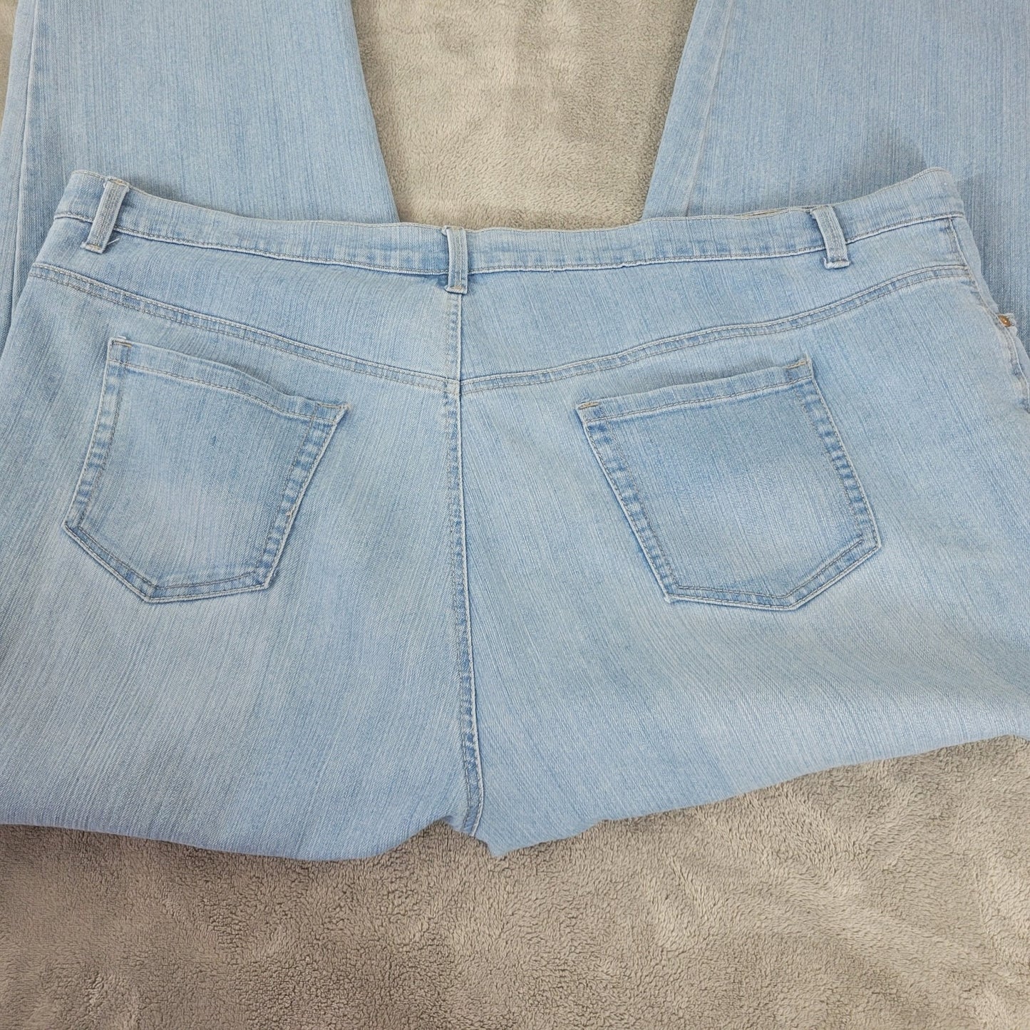 Gloria Vanderbilt Amanda Womens Jeans 24W Plus Light Blue Denim Zip Fly Comfy