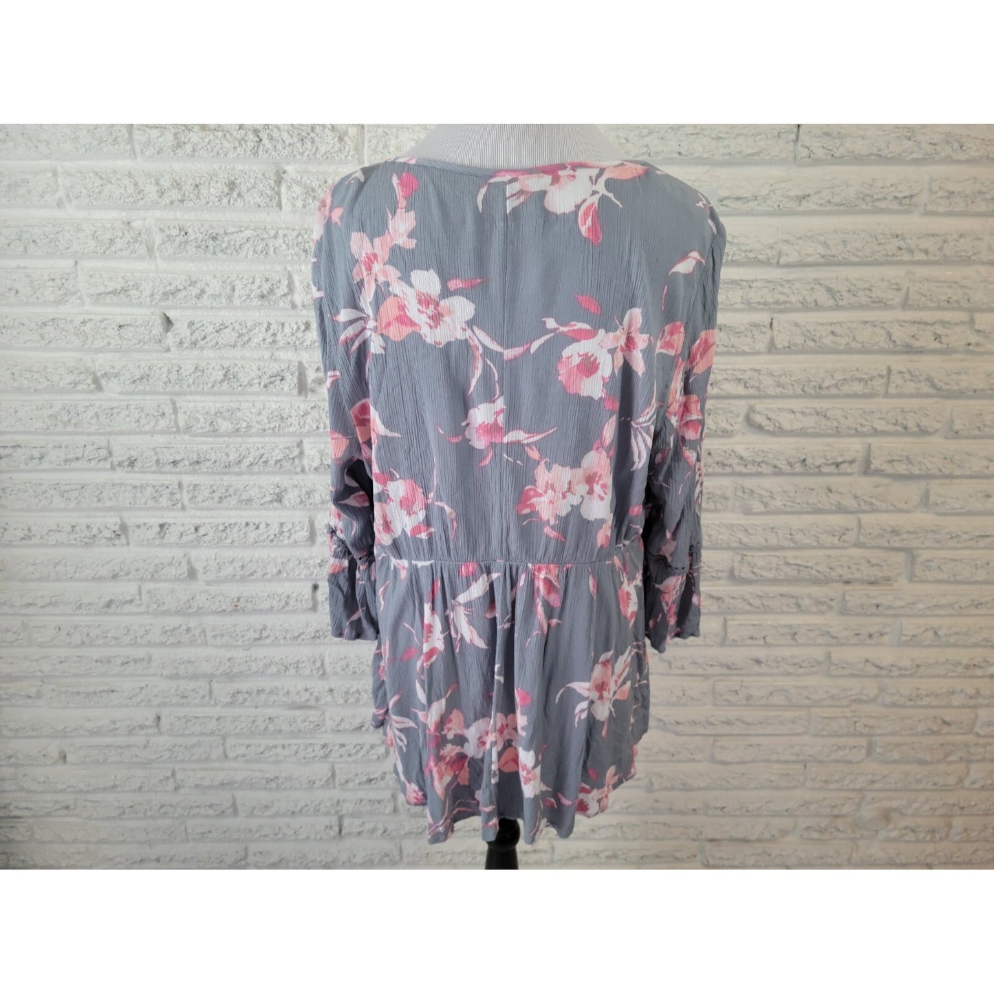 Lane Bryant Womens Top 18 20 Tunic Bell Sleeve Boho Blue Floral Crochet Keyhole