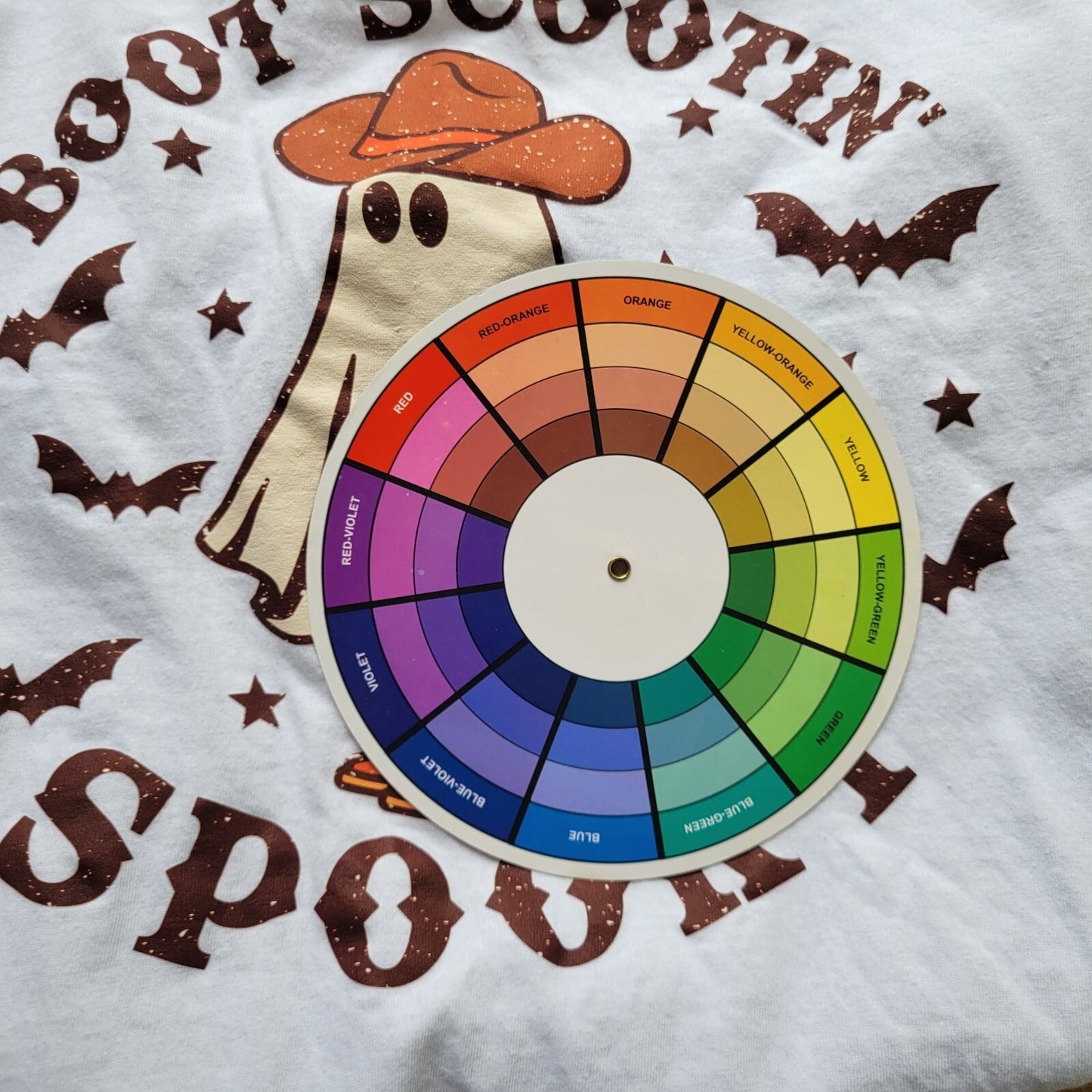 Halloween Womens Top Extra Large XL Short Sleeve Brown Cotton Spooky Boot Scoot