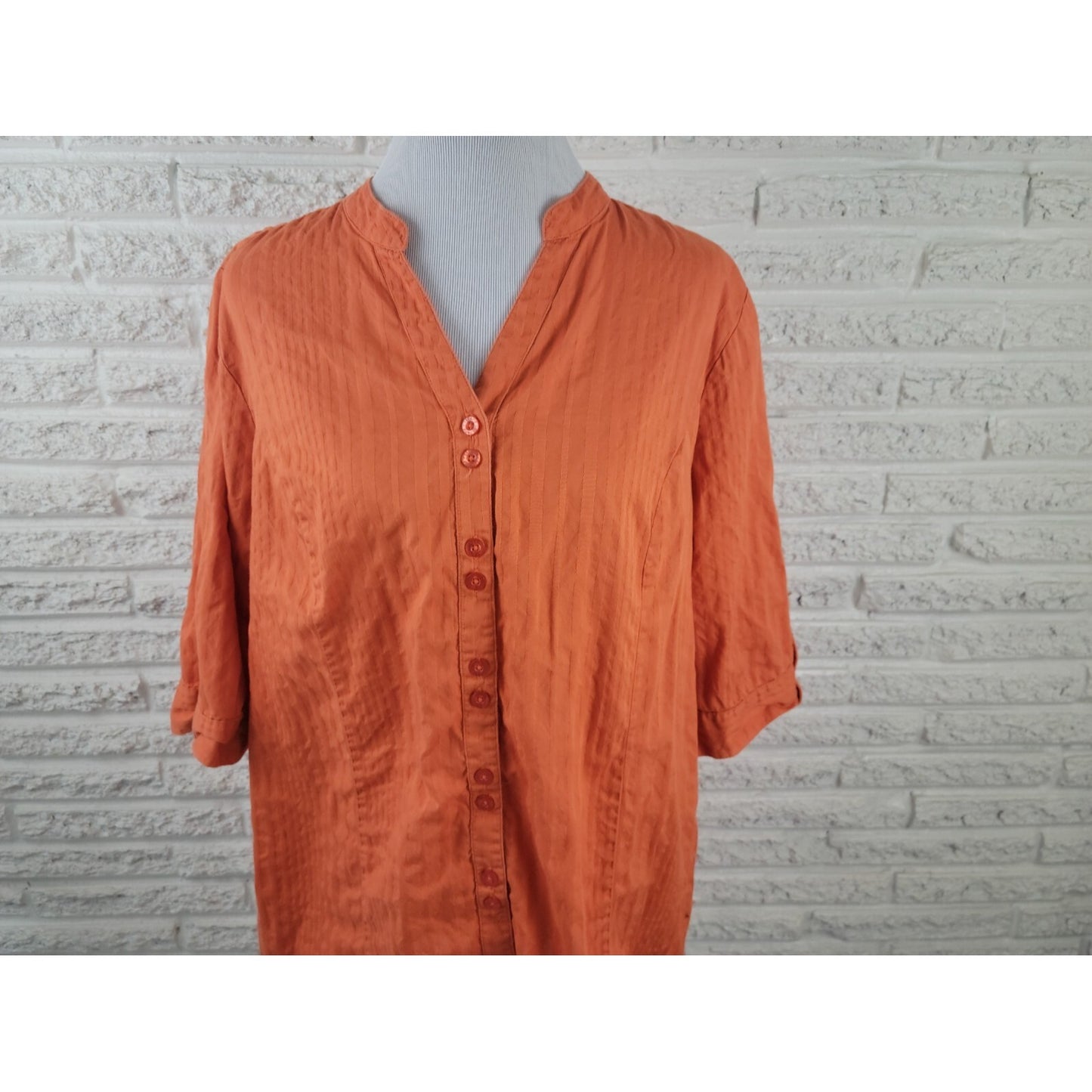 Liz & Me Womens Shirt 1X 18W 20W Plus Short Sleeve Orange VNeck Button Up Cotton