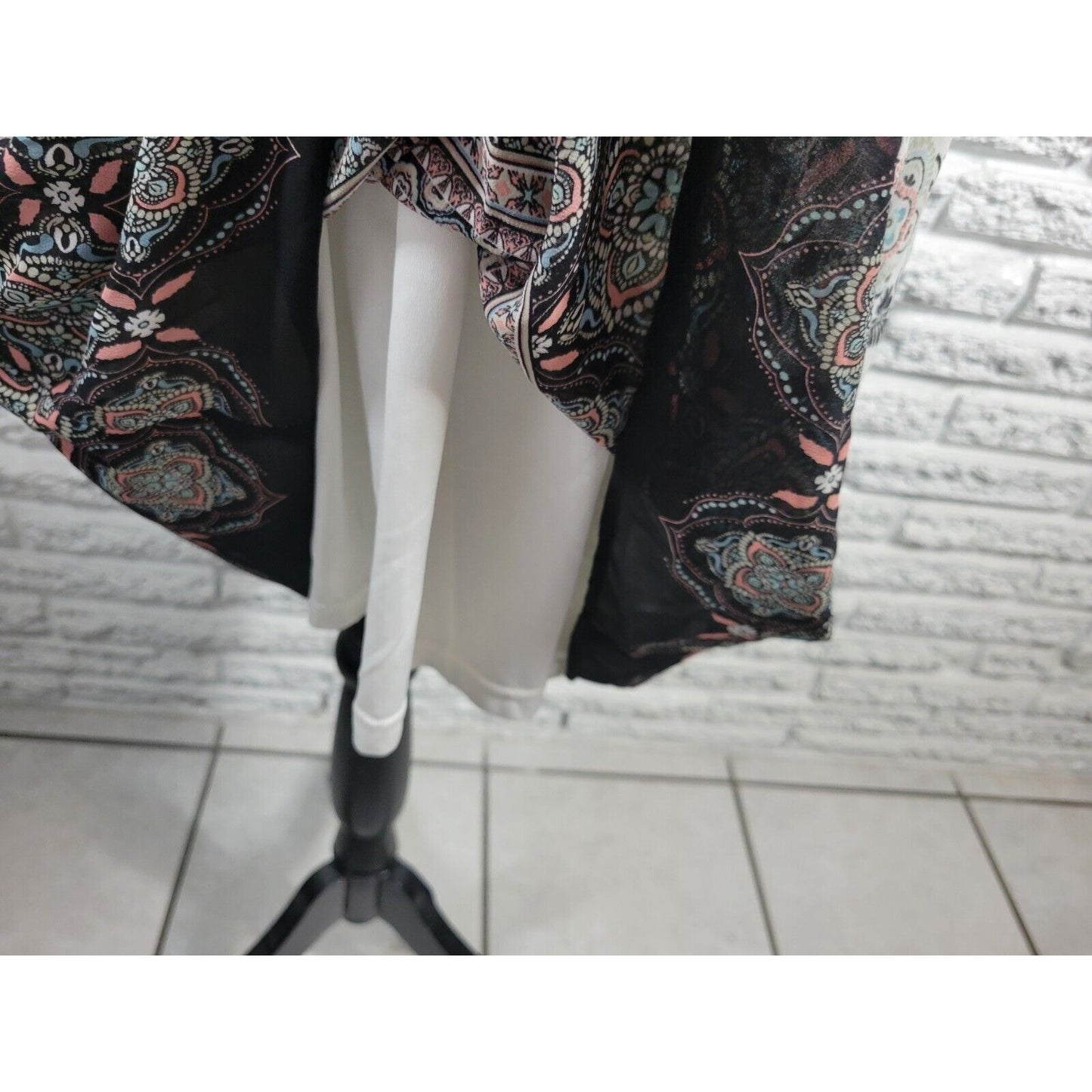 Signature Studio Women Top Extra Large Dress Tunic Crochet Back  Black Geometric