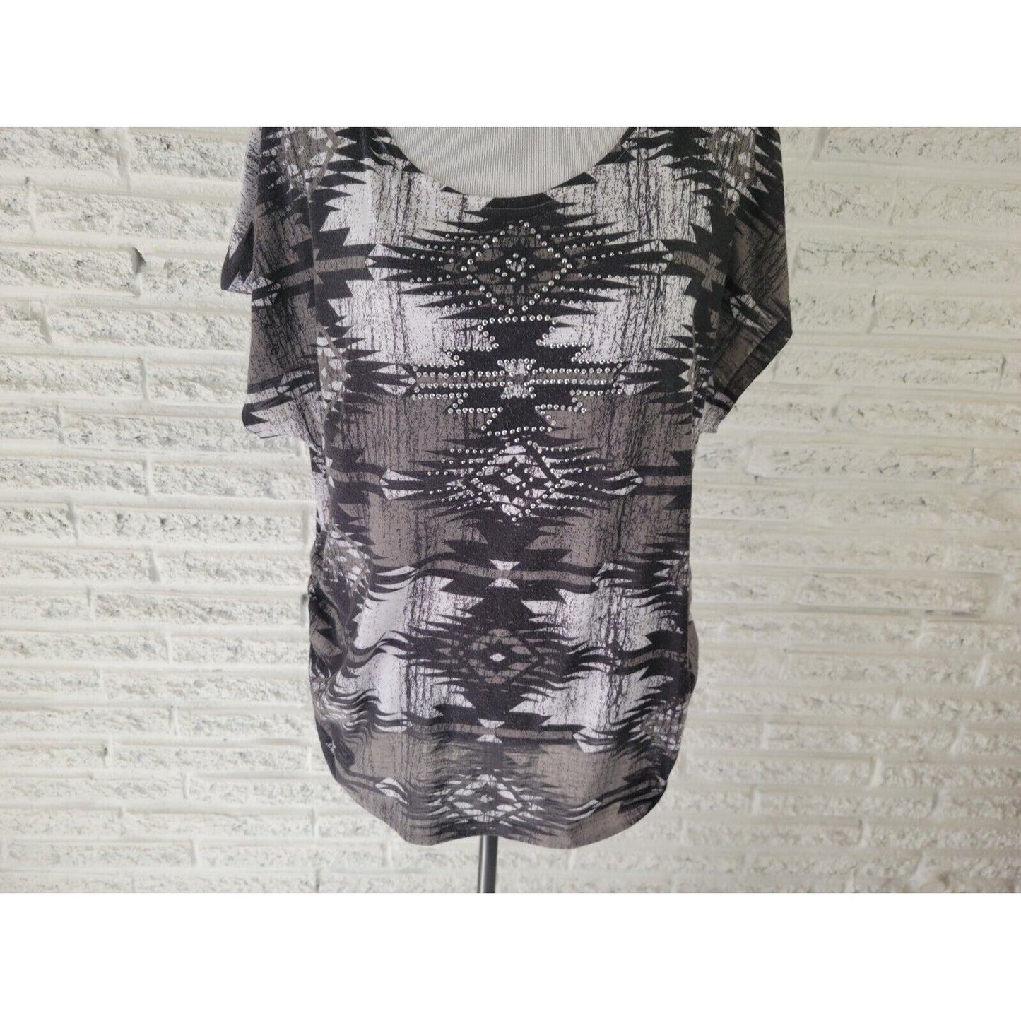 Cato Womens Top 18W 20W Plus Short Sleeve Pullover Studded Black Geometric