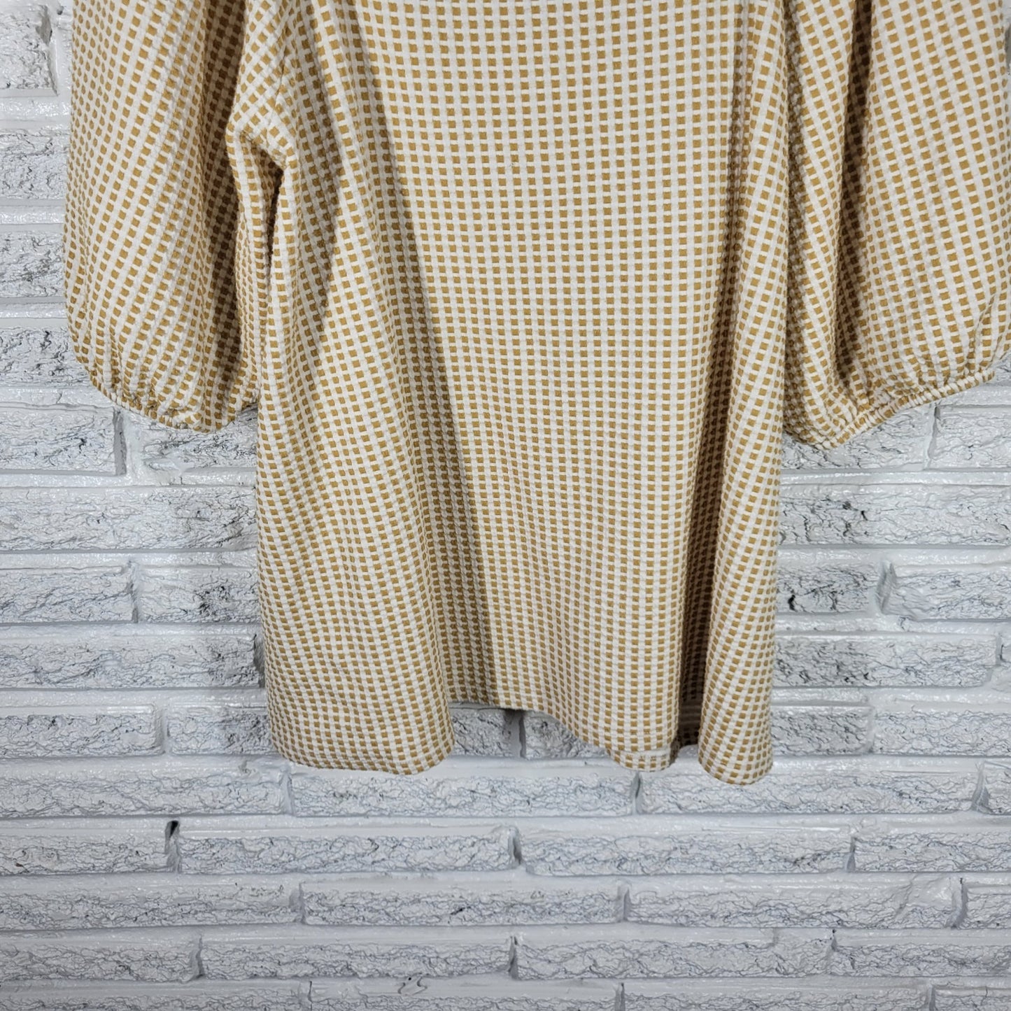 Ava & Viv 2X Plus Size Top Blouse Gold White Geometric Tiny Squares Puff Sleeve