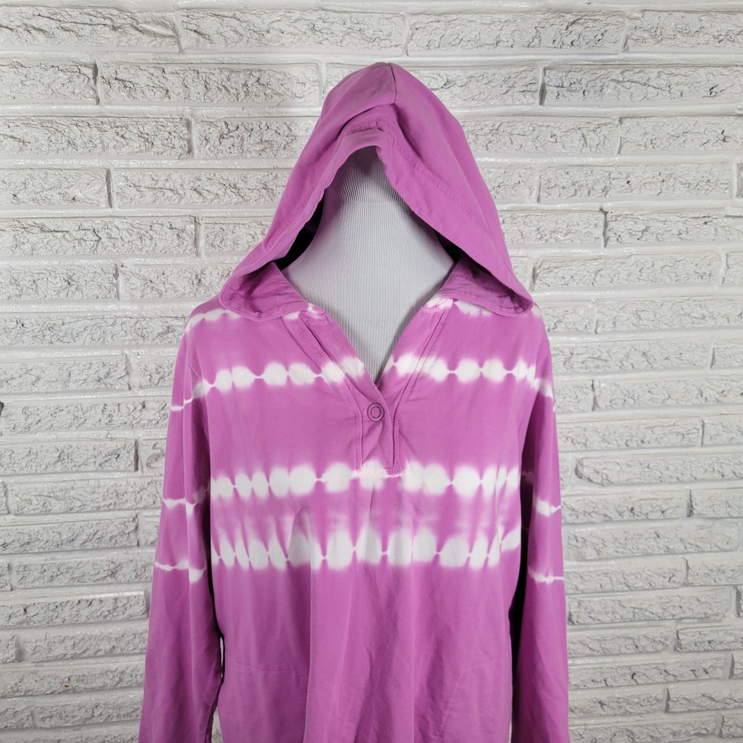 Isaac Mizrahi Live QVC Womens Sweatshirt 1X Plus Hoodie Pockets Purple Tie Dye
